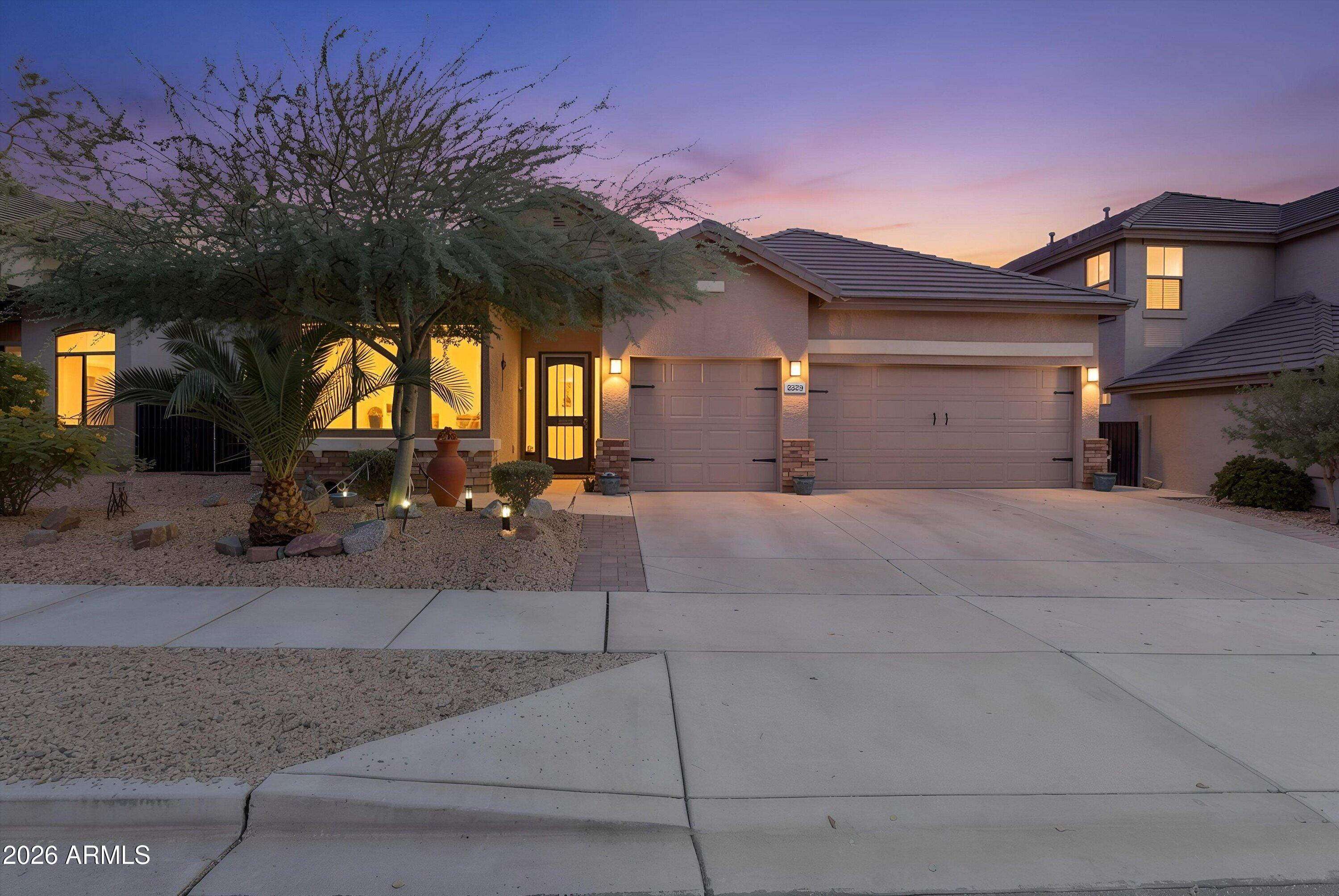 2329 W CRIMSON Terrace