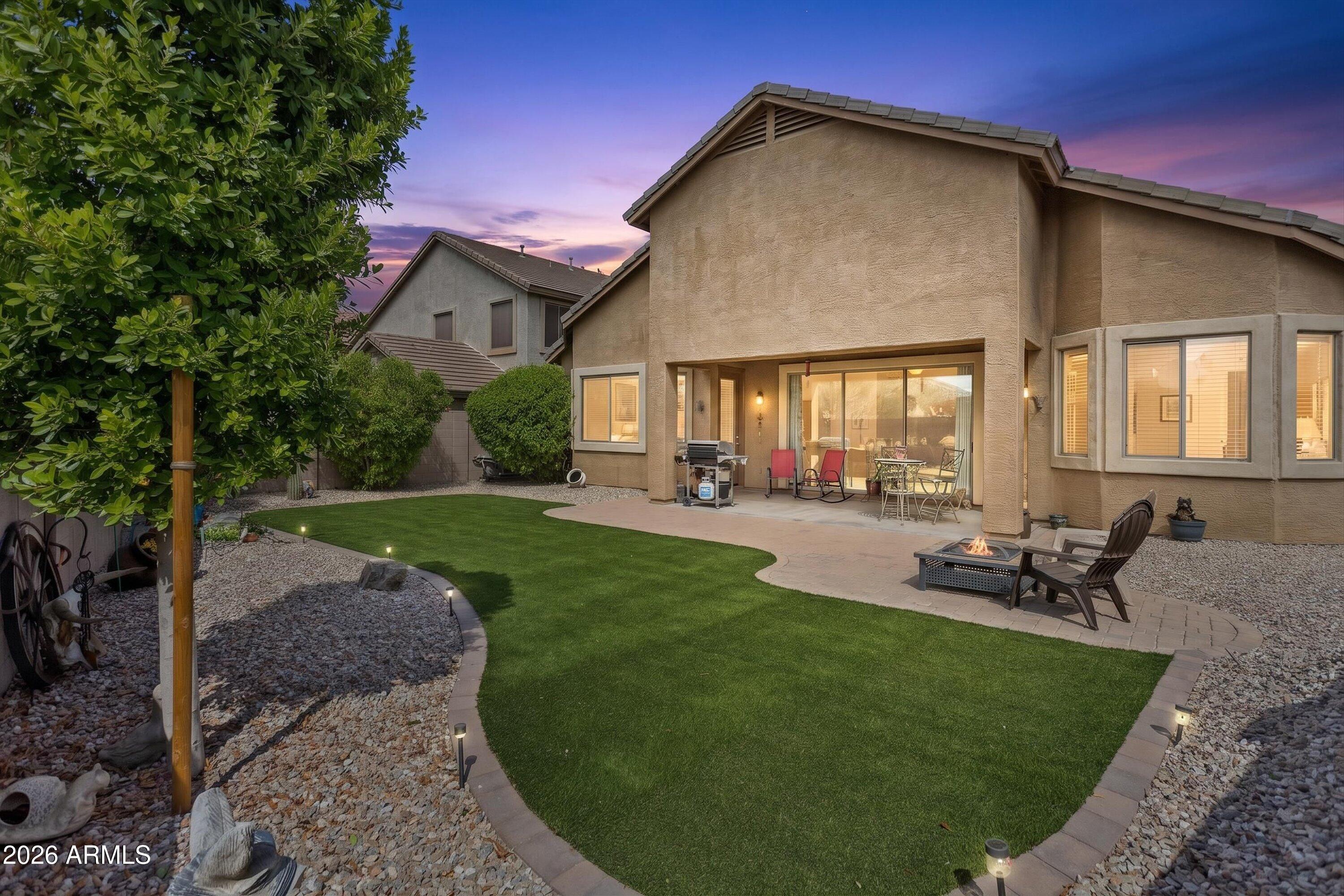 2329 W CRIMSON Terrace