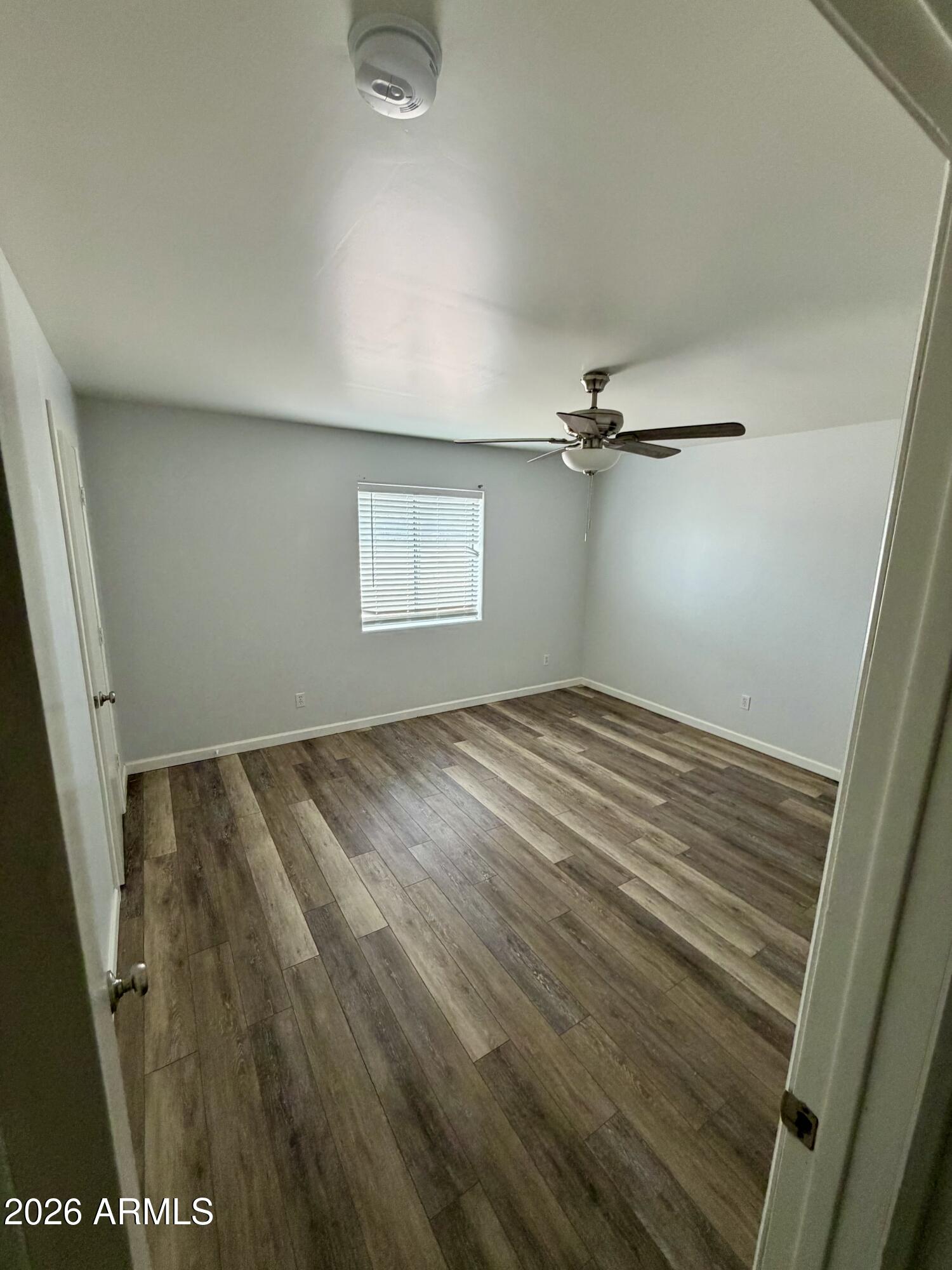 8659 W CALLE LEJOS