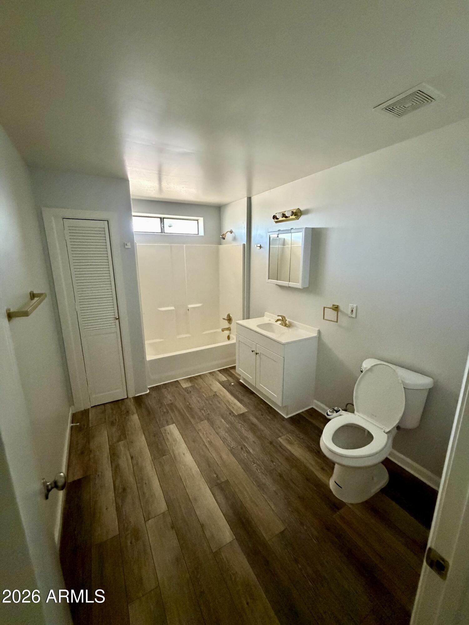 8659 W CALLE LEJOS