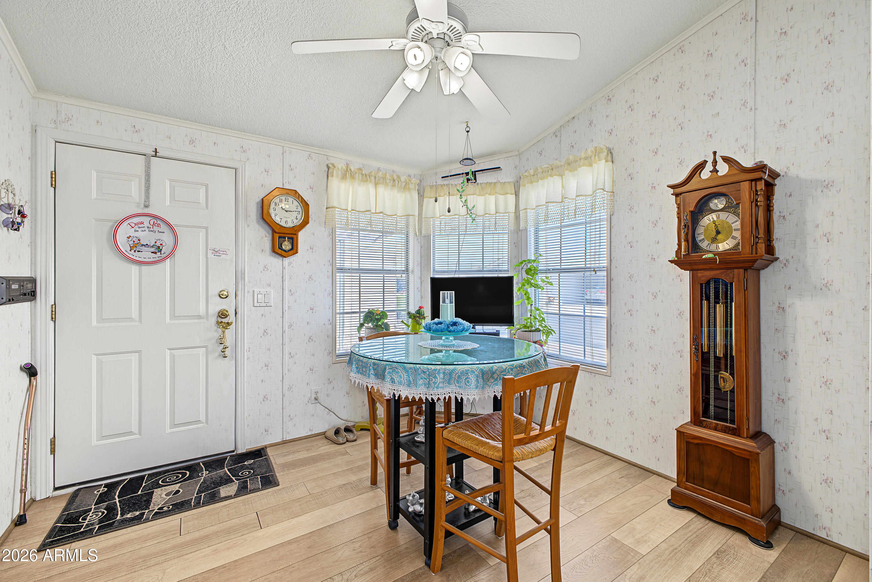 215 N Power Road 434