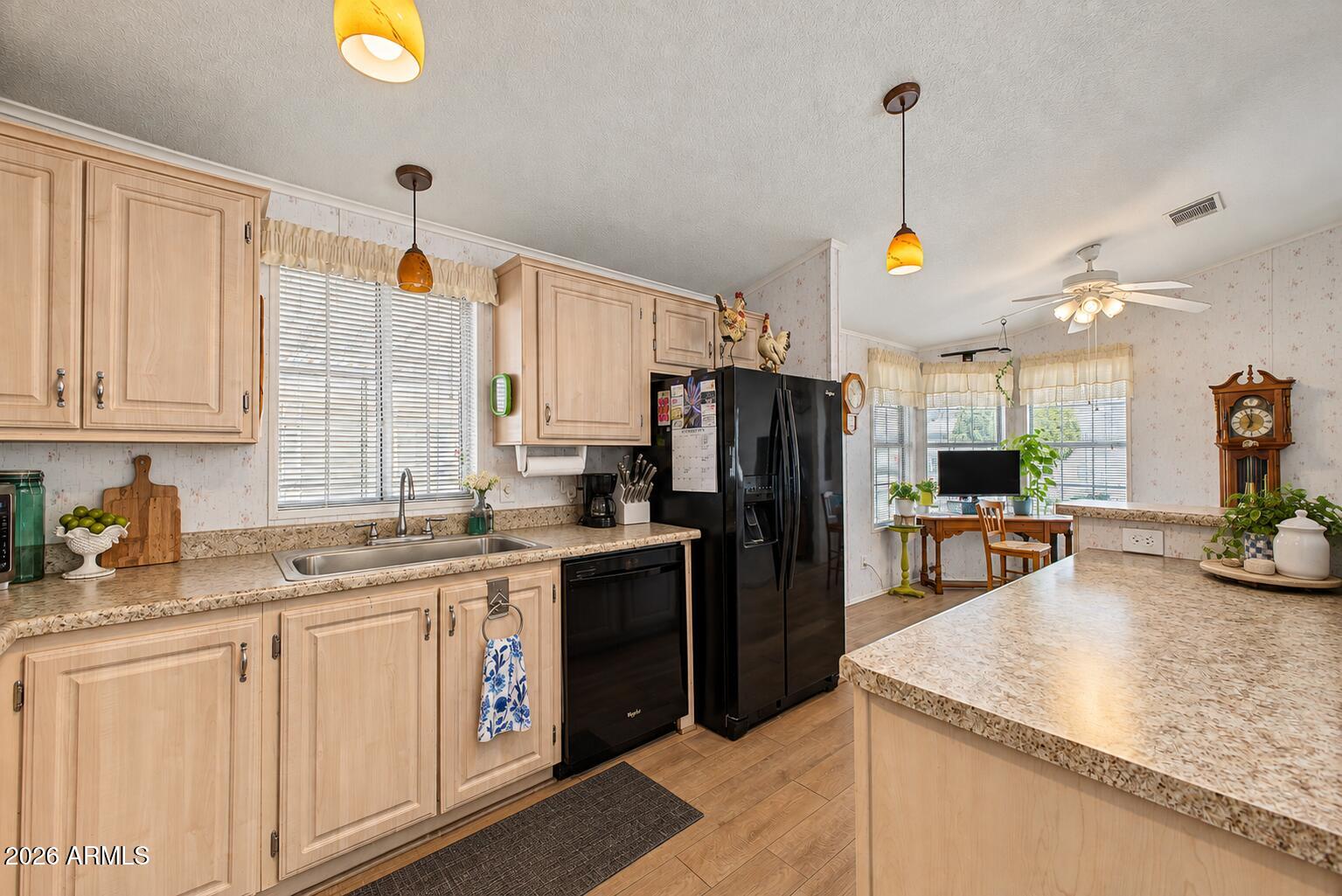 215 N Power Road 434