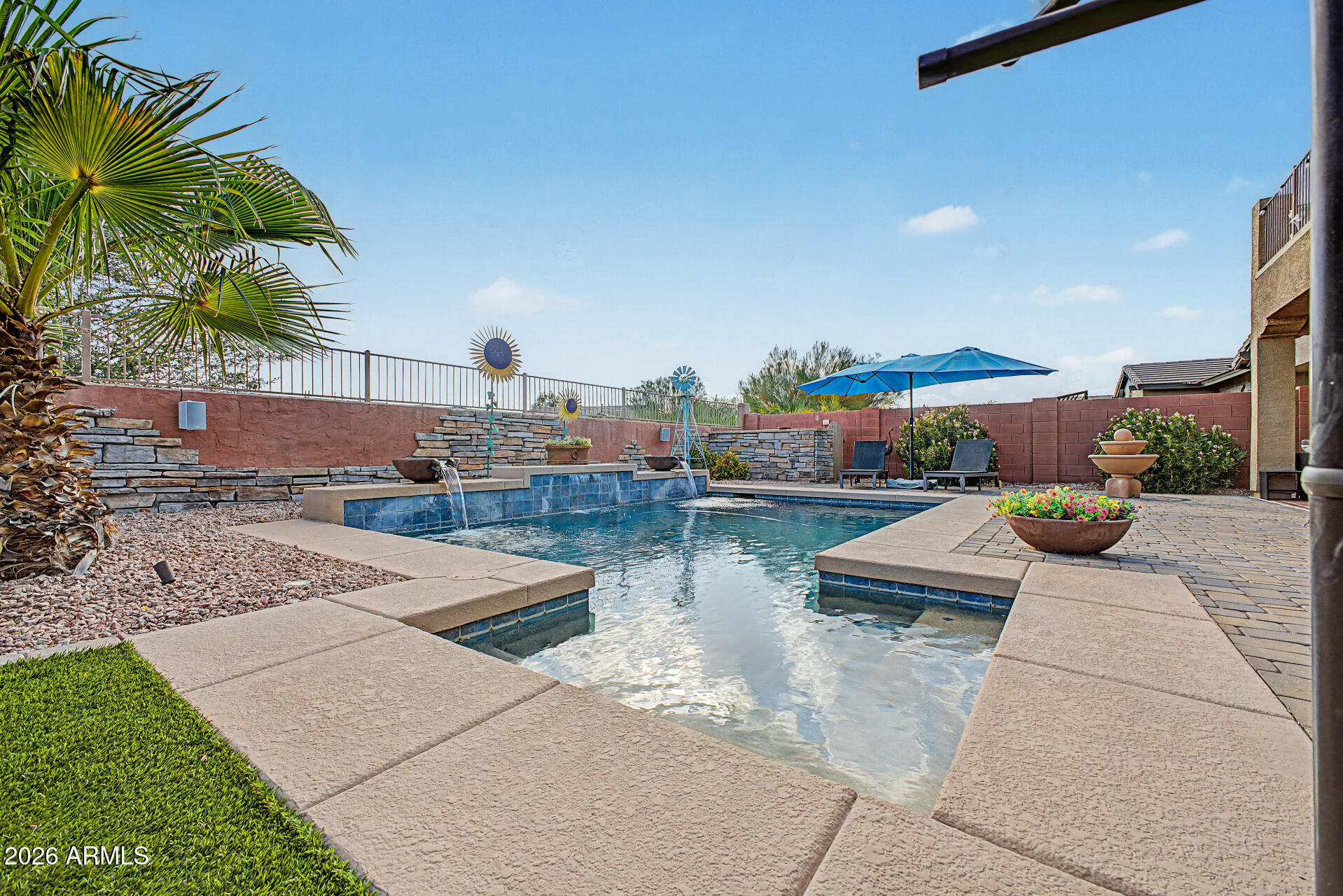 18167 W WIND SONG Avenue