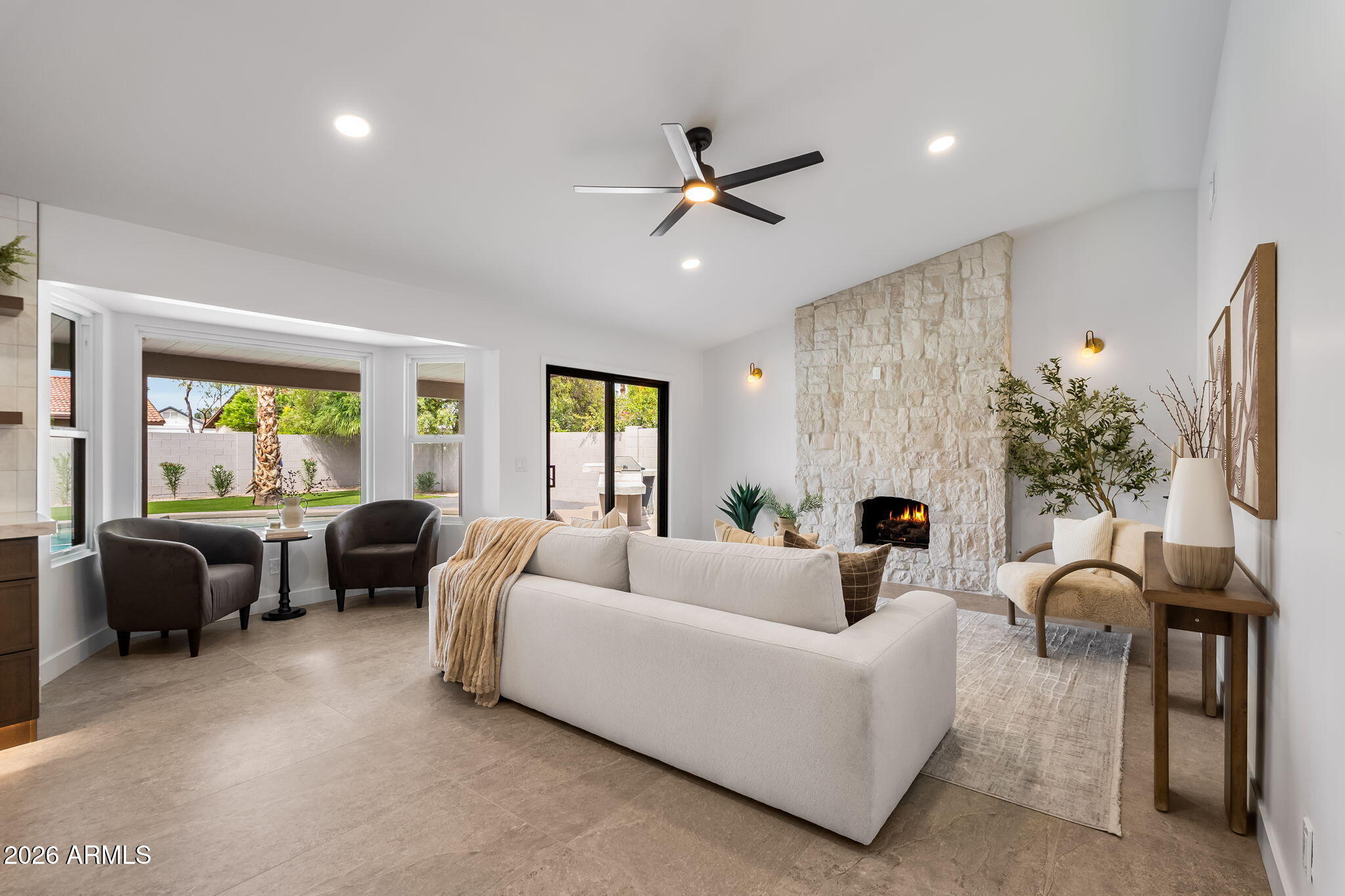 5418 E KATHLEEN Road