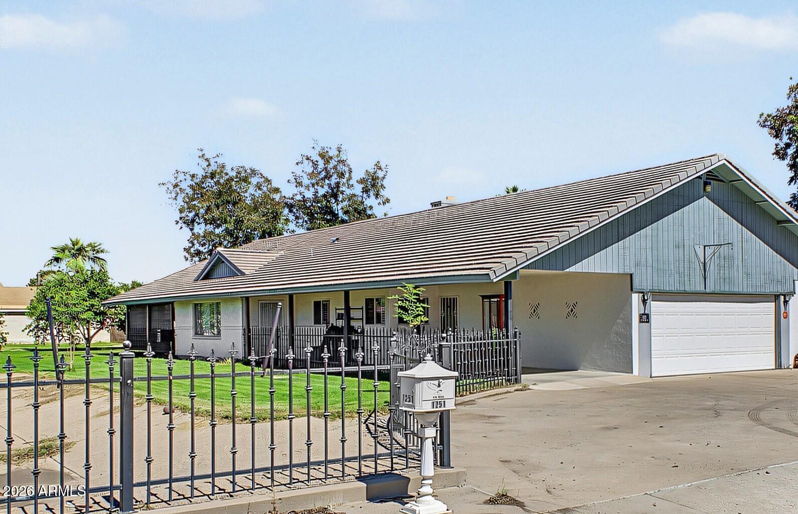 1251 N GILBERT Road