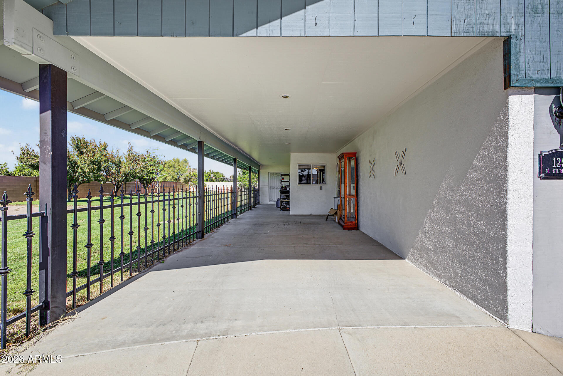 1251 N GILBERT Road