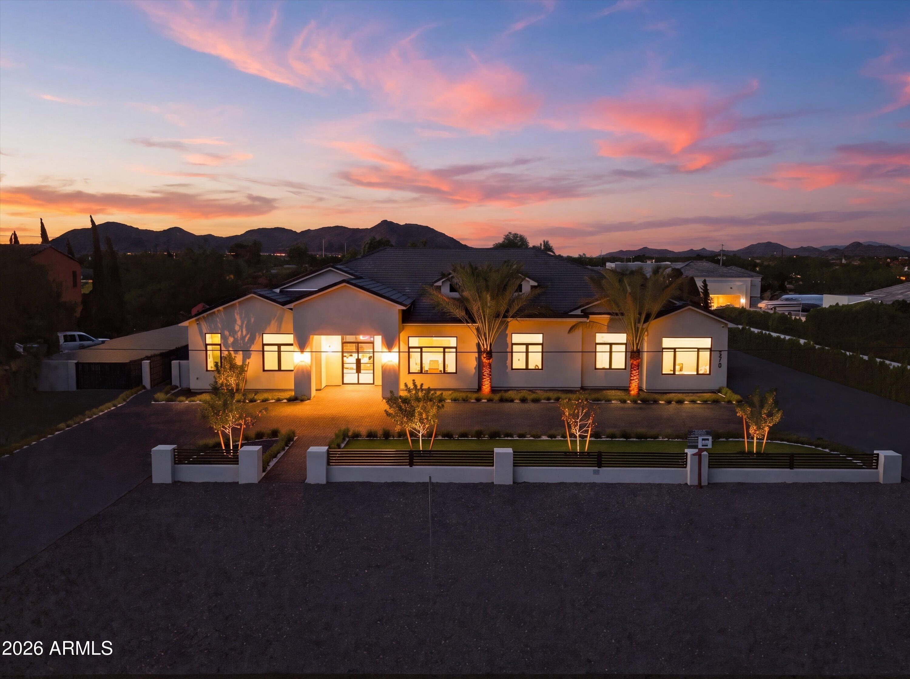 8318 W WILLIAMS Road