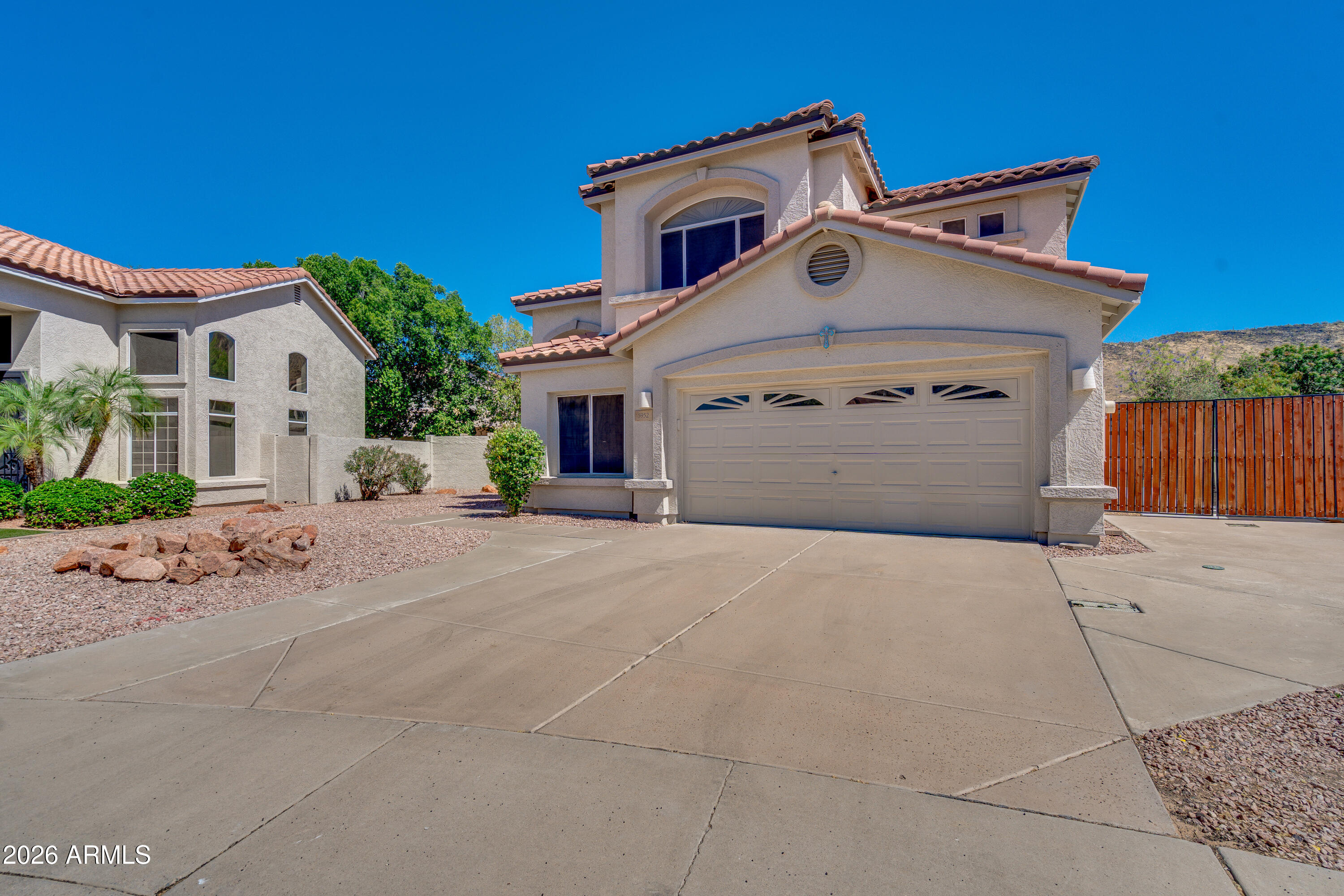 5952 W MORNING DOVE Drive