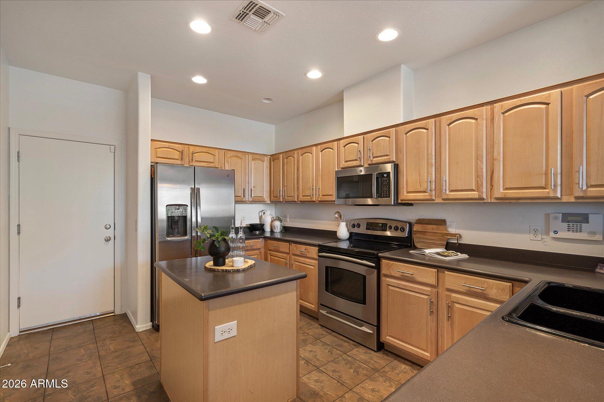 42424 N GAVILAN PEAK Parkway 4104