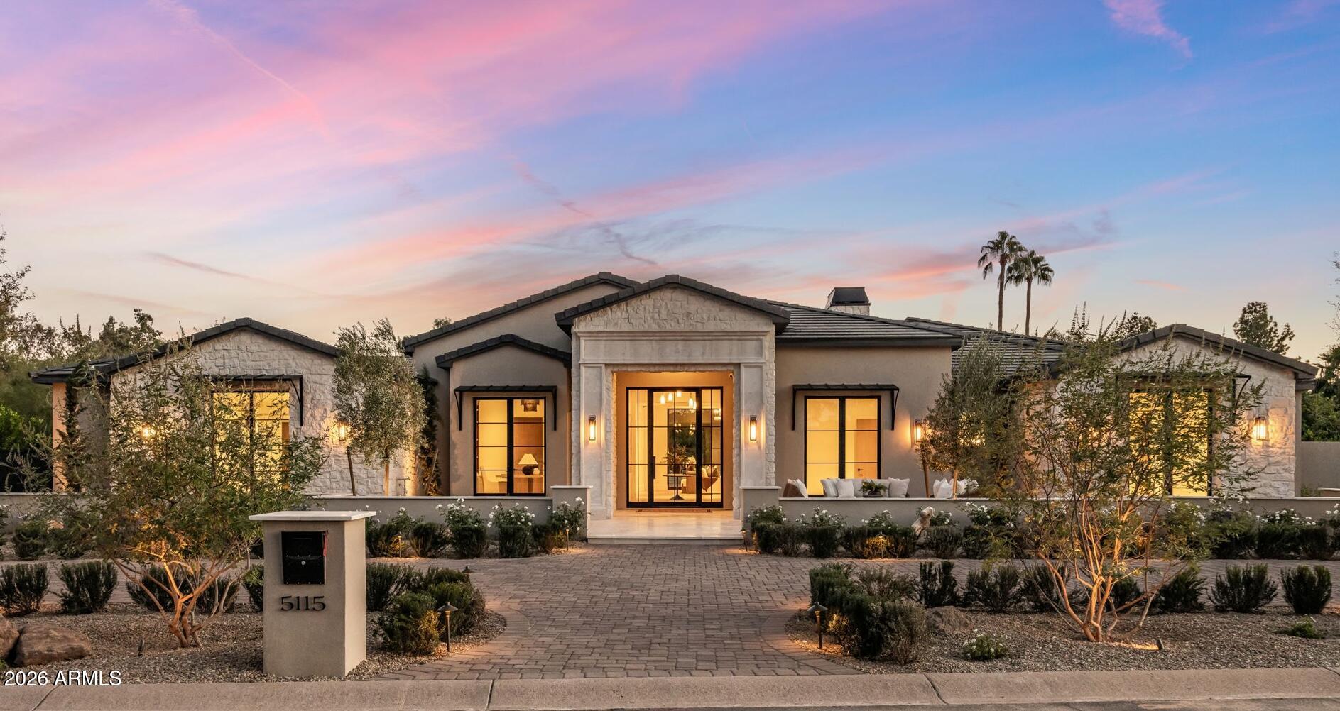 5115 E Berneil Drive