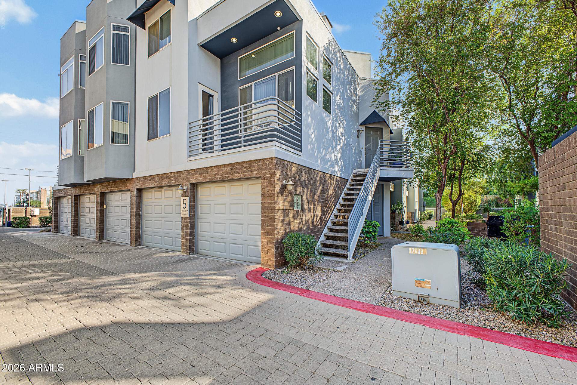 3633 N 3RD Avenue 2031