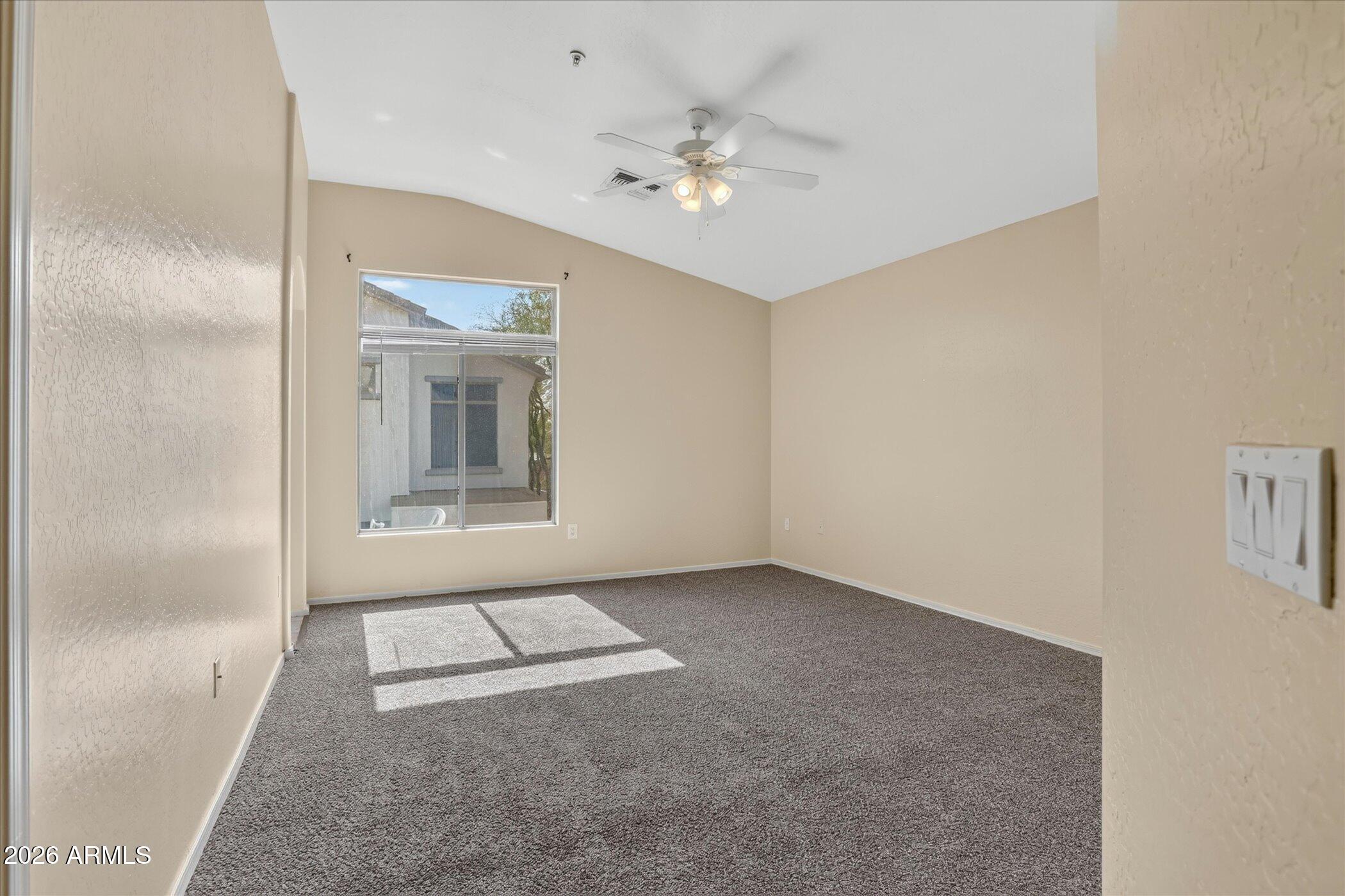 2150 E BELL Road 1090