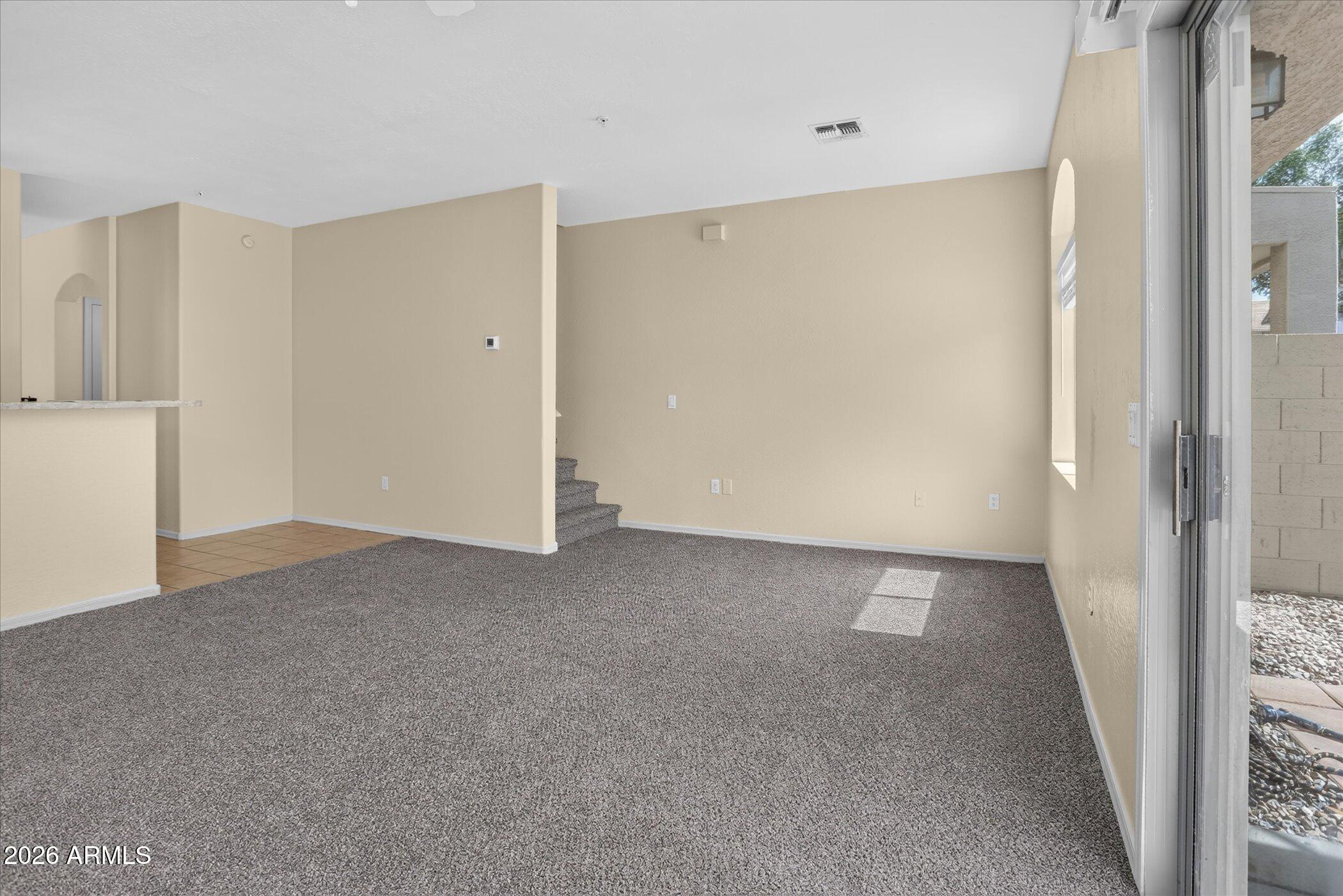 2150 E BELL Road 1090