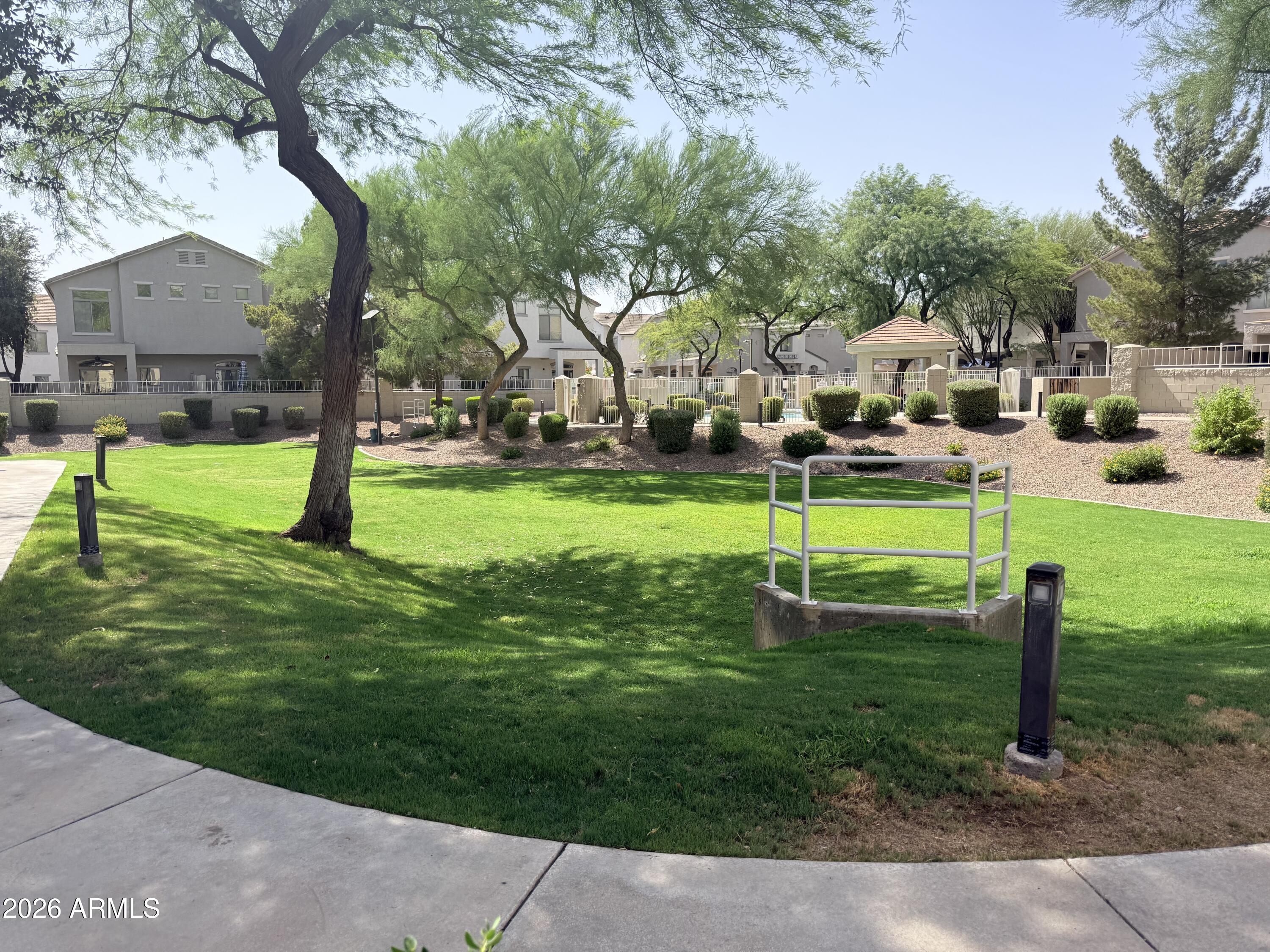 2150 E BELL Road 1090