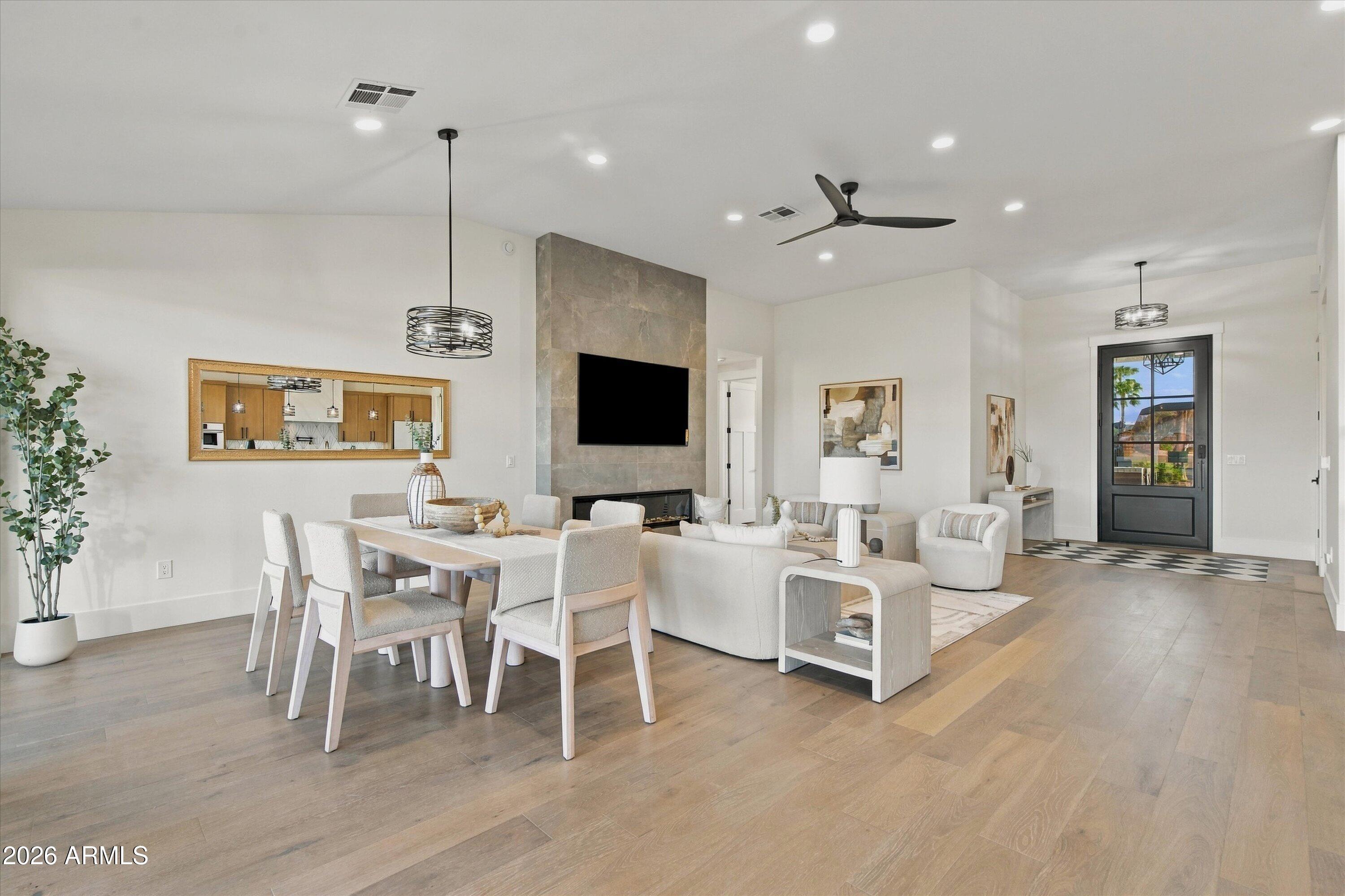 14424 W TRADING POST Drive