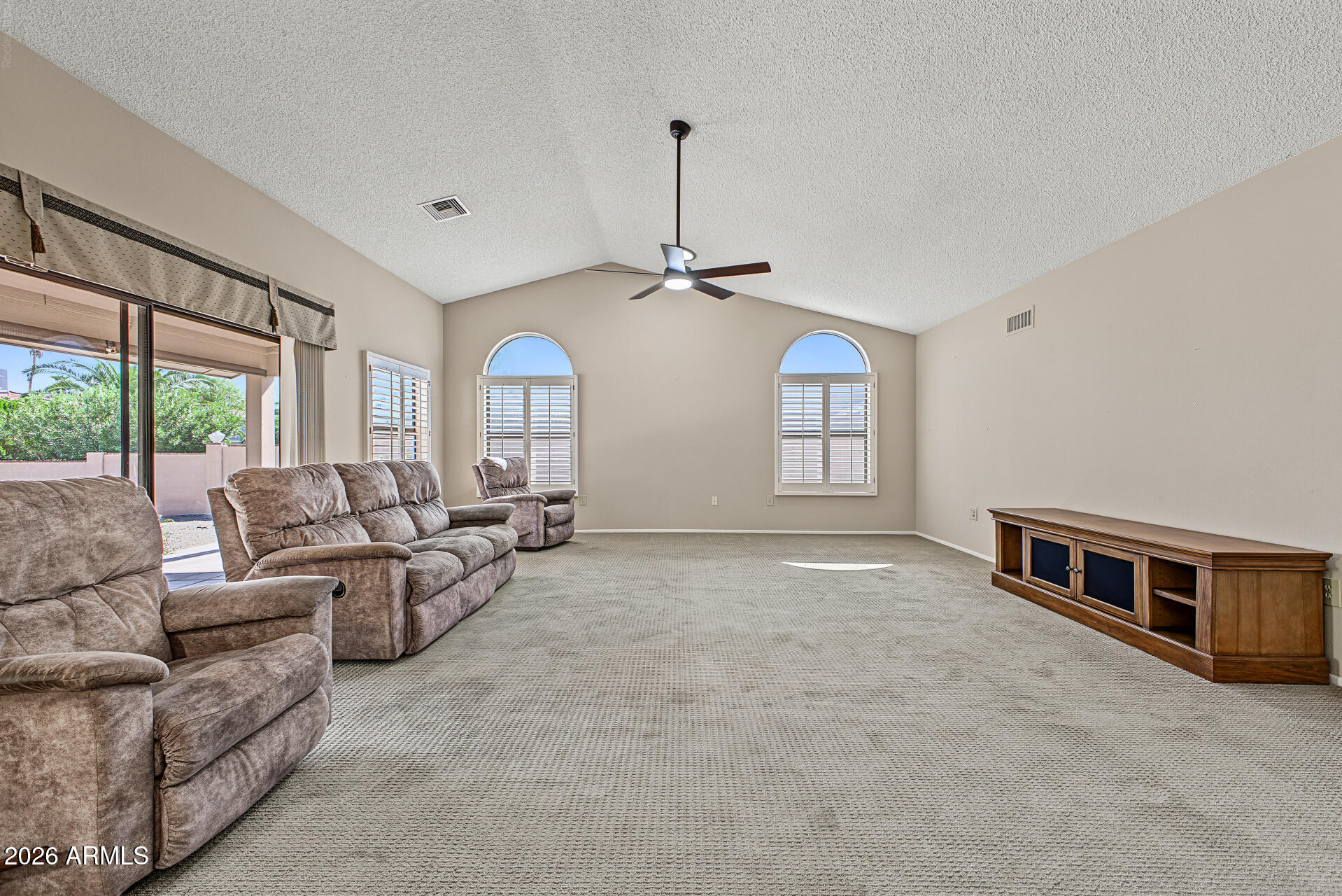 21019 N DESERT SANDS Drive