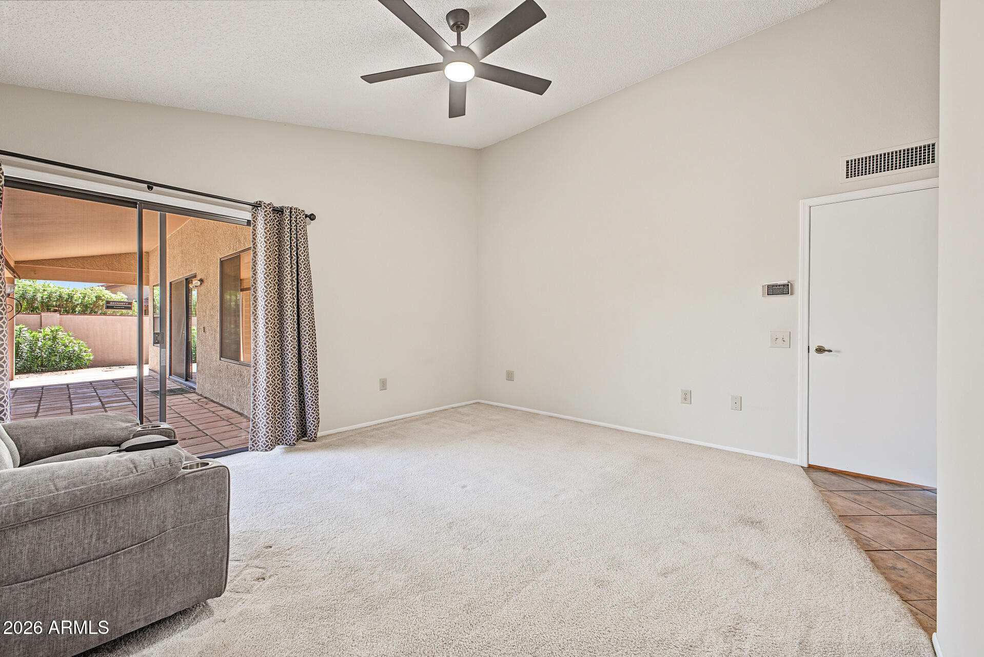 21019 N DESERT SANDS Drive