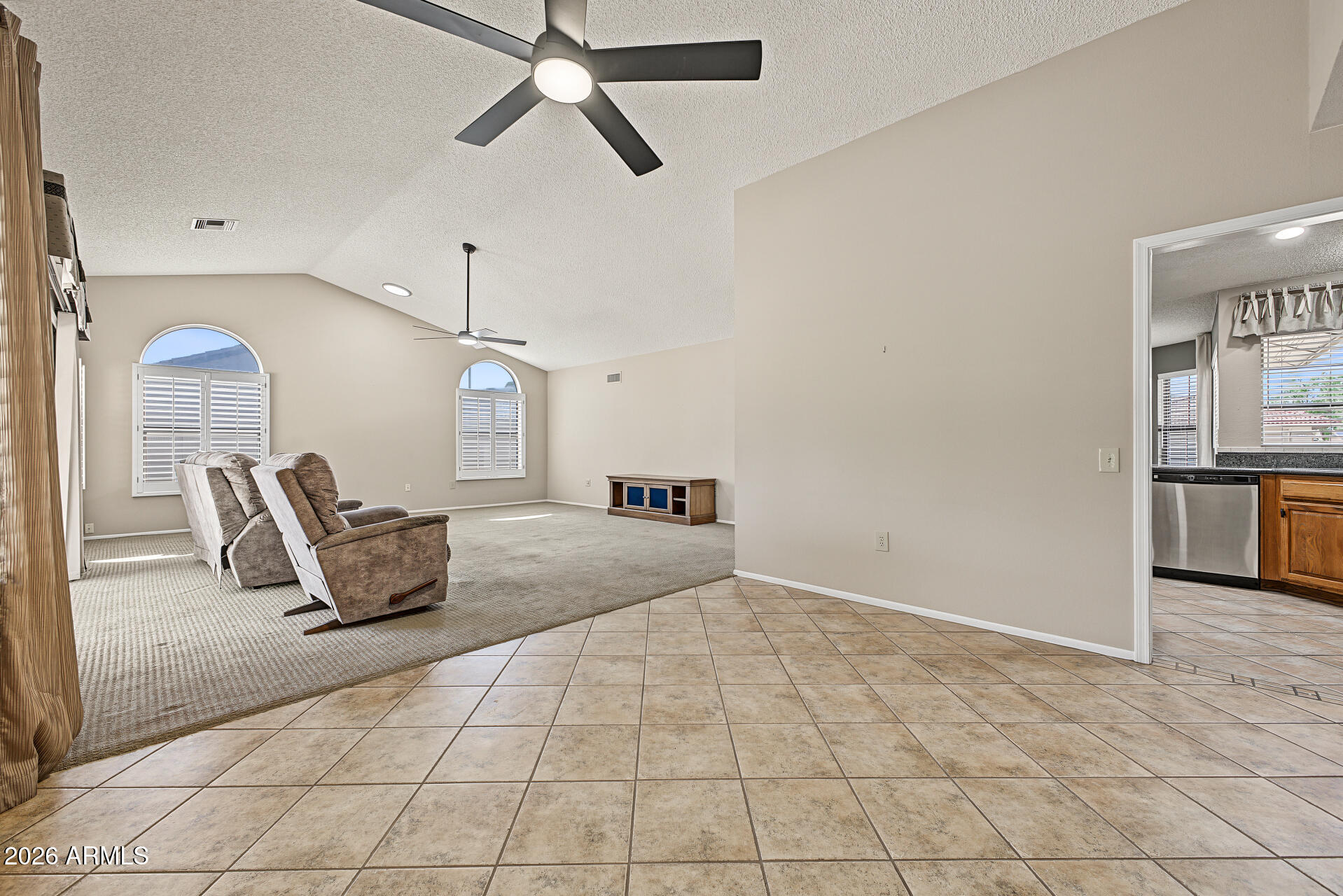 21019 N DESERT SANDS Drive