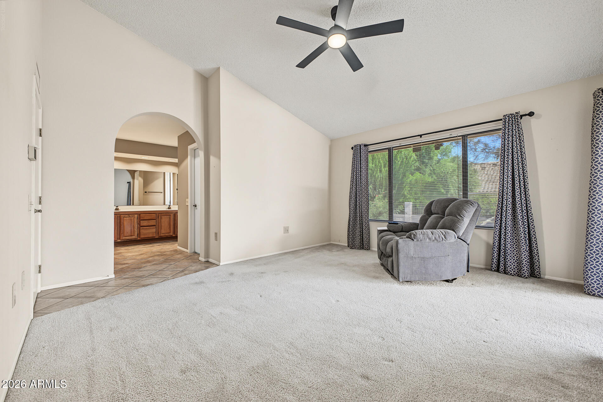 21019 N DESERT SANDS Drive
