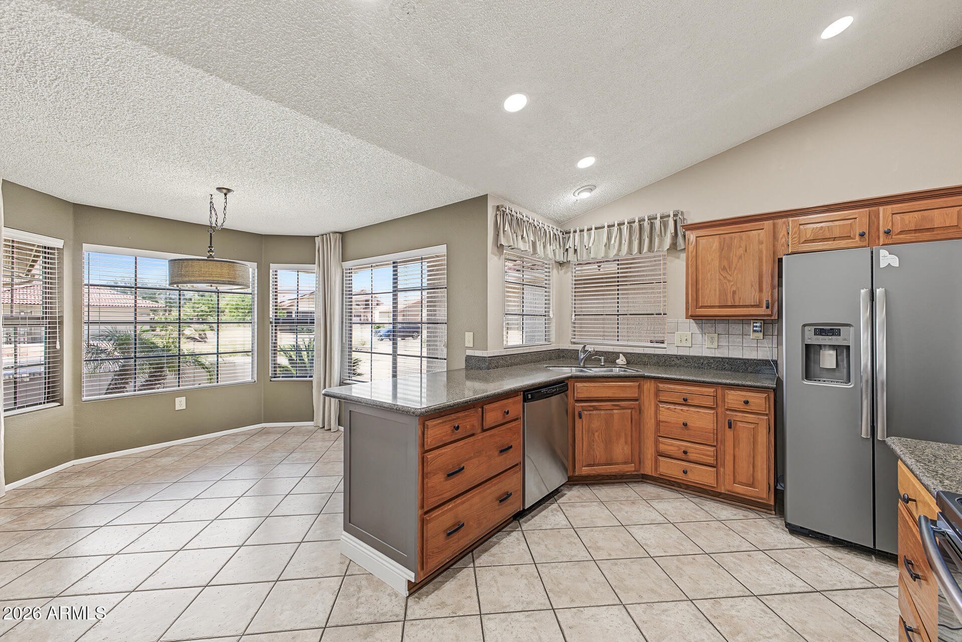 21019 N DESERT SANDS Drive