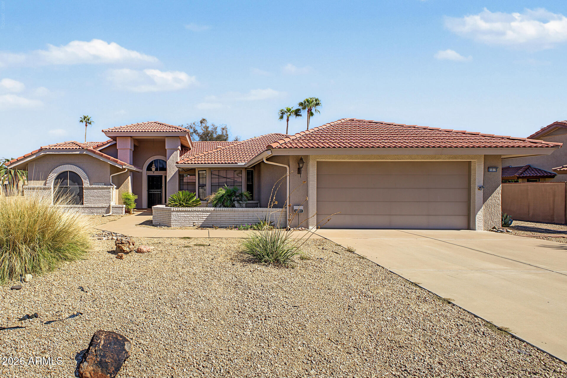 21019 N DESERT SANDS Drive