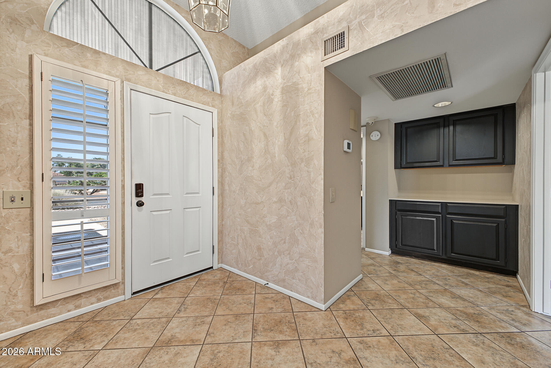 21019 N DESERT SANDS Drive