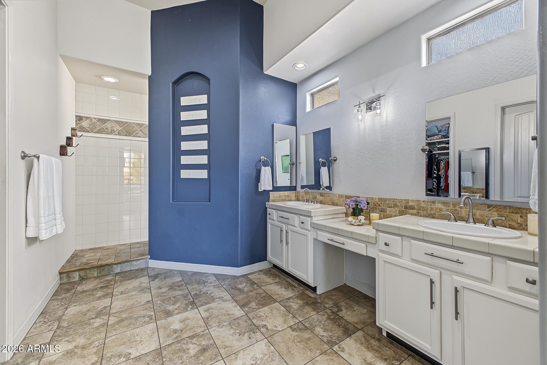 14659 W HIDDEN TERRACE Loop