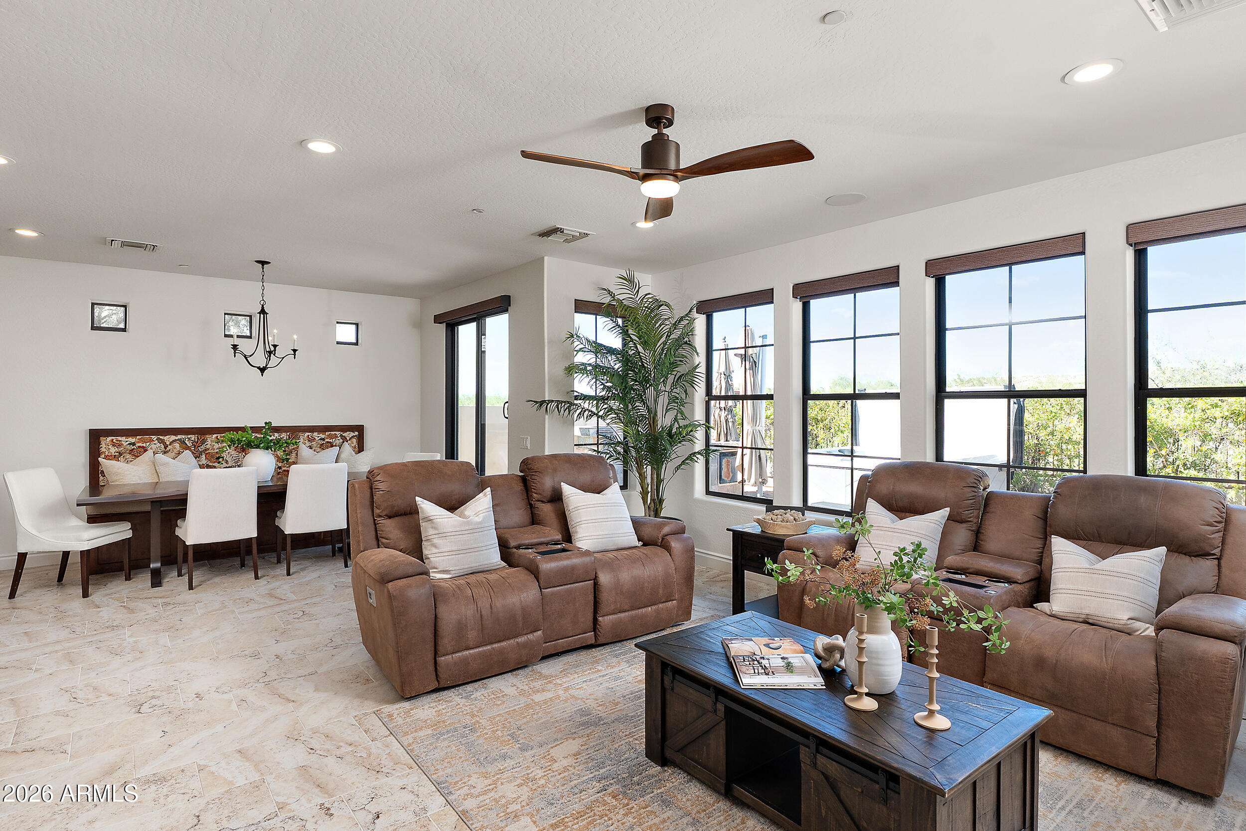 10042 E SOUTH BEND Drive