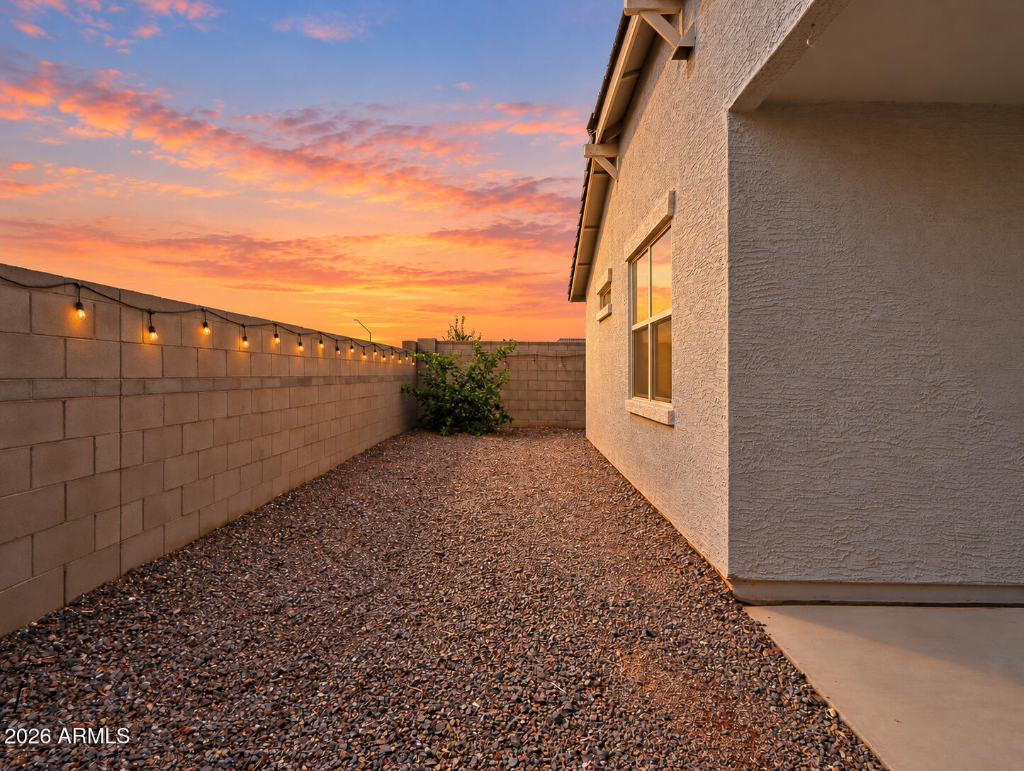 14449 W BUCKSKIN Trail