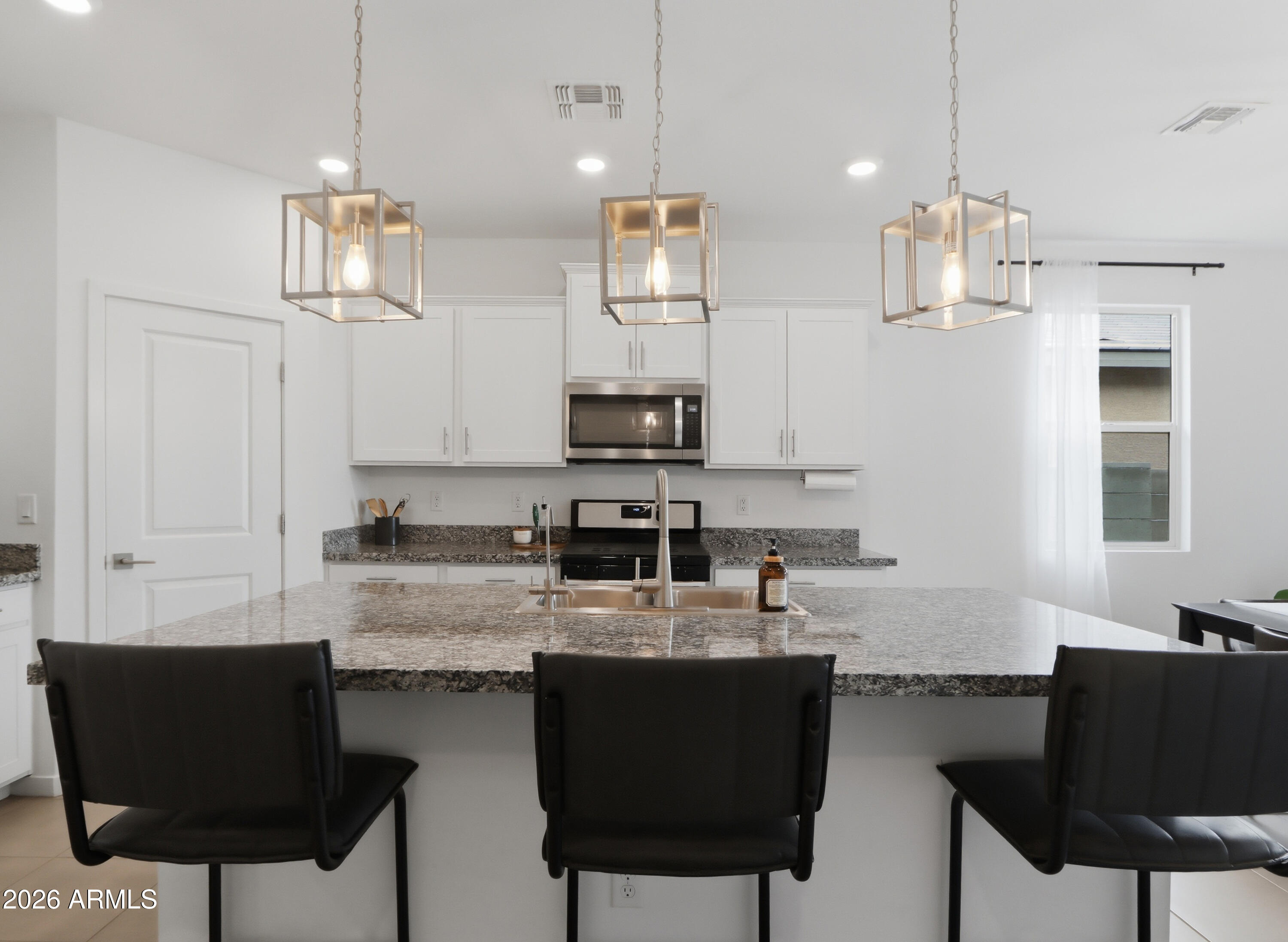 14449 W BUCKSKIN Trail