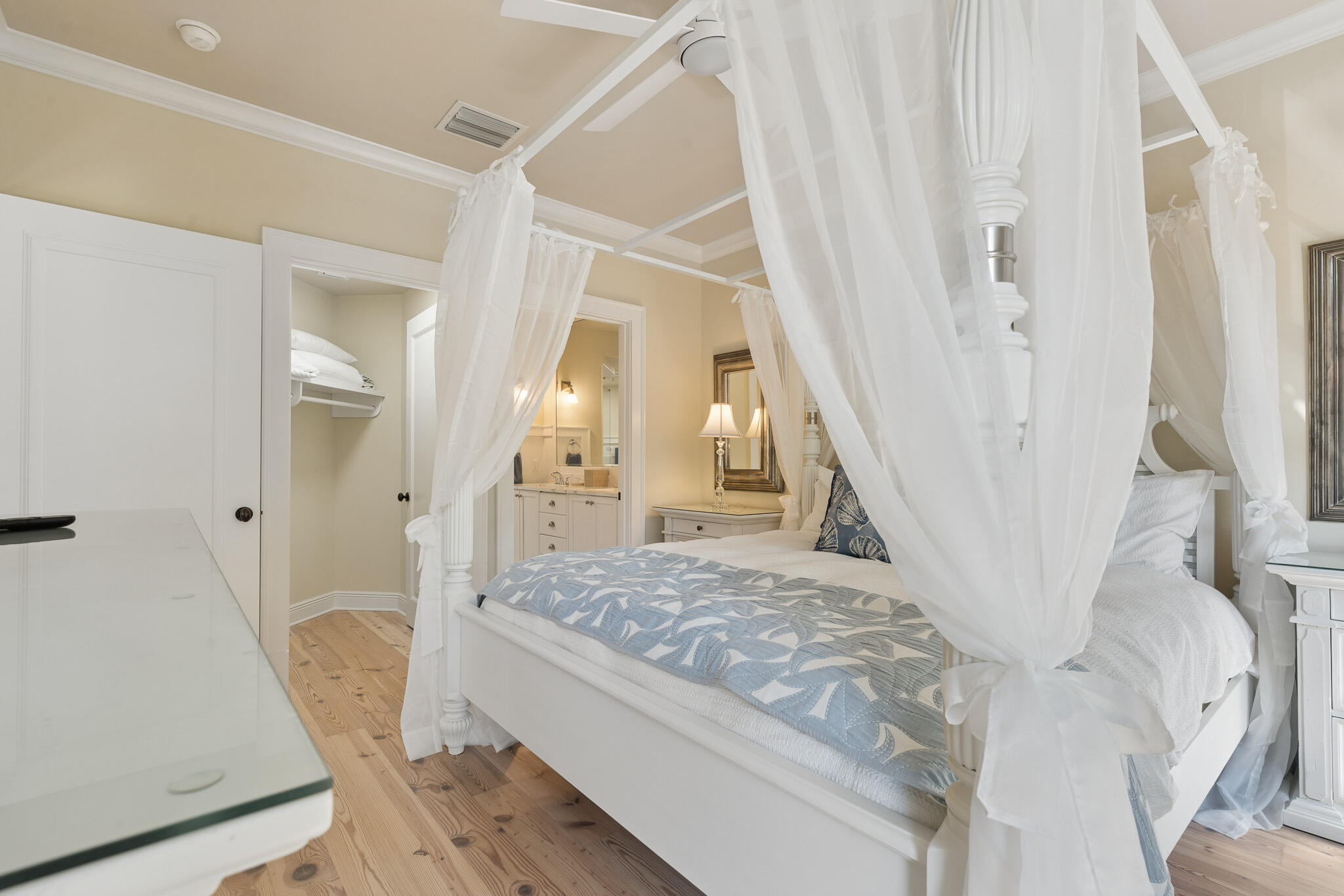 104 N Barrett Square # 2D