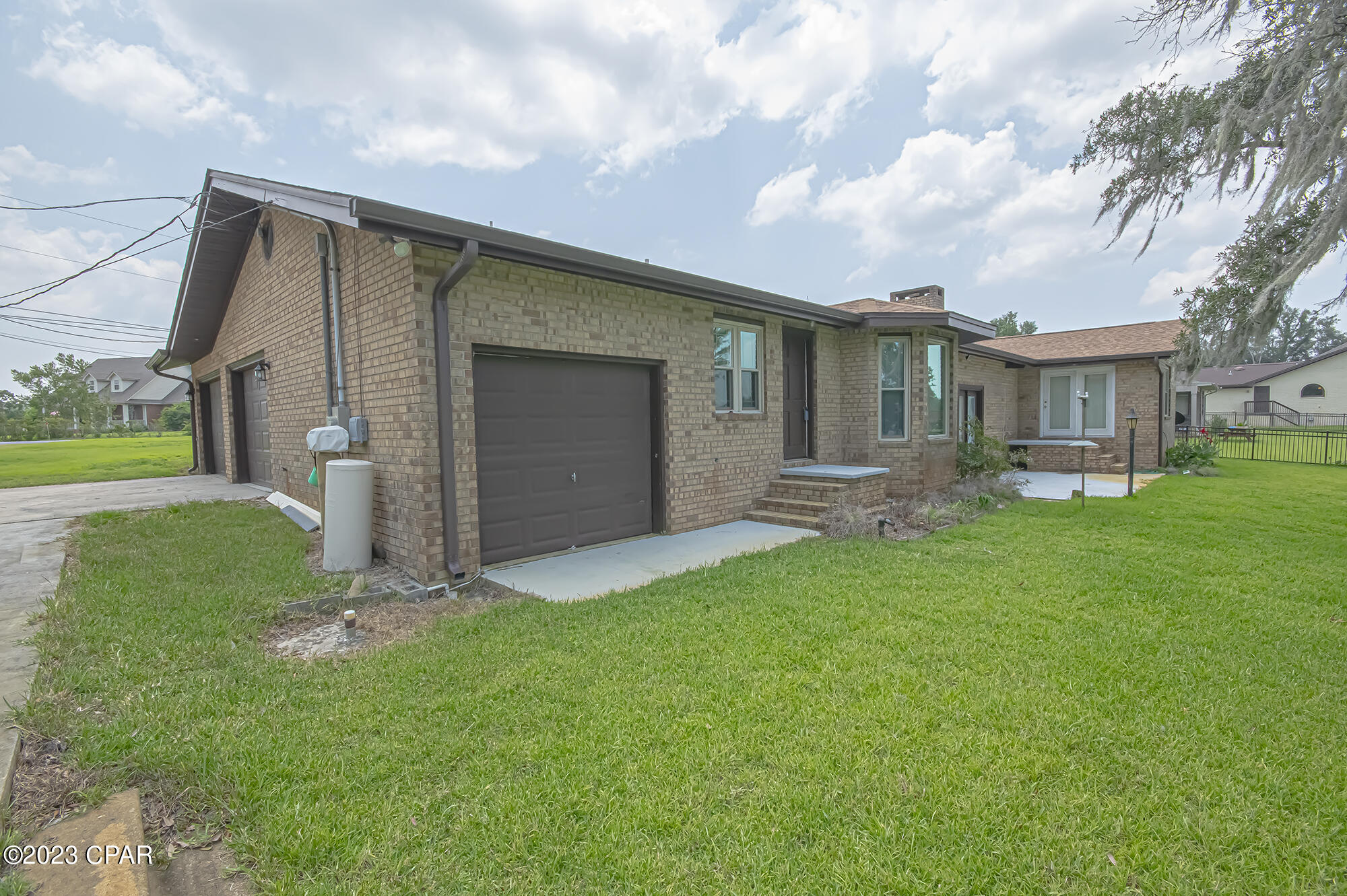 718 W Pierson Drive