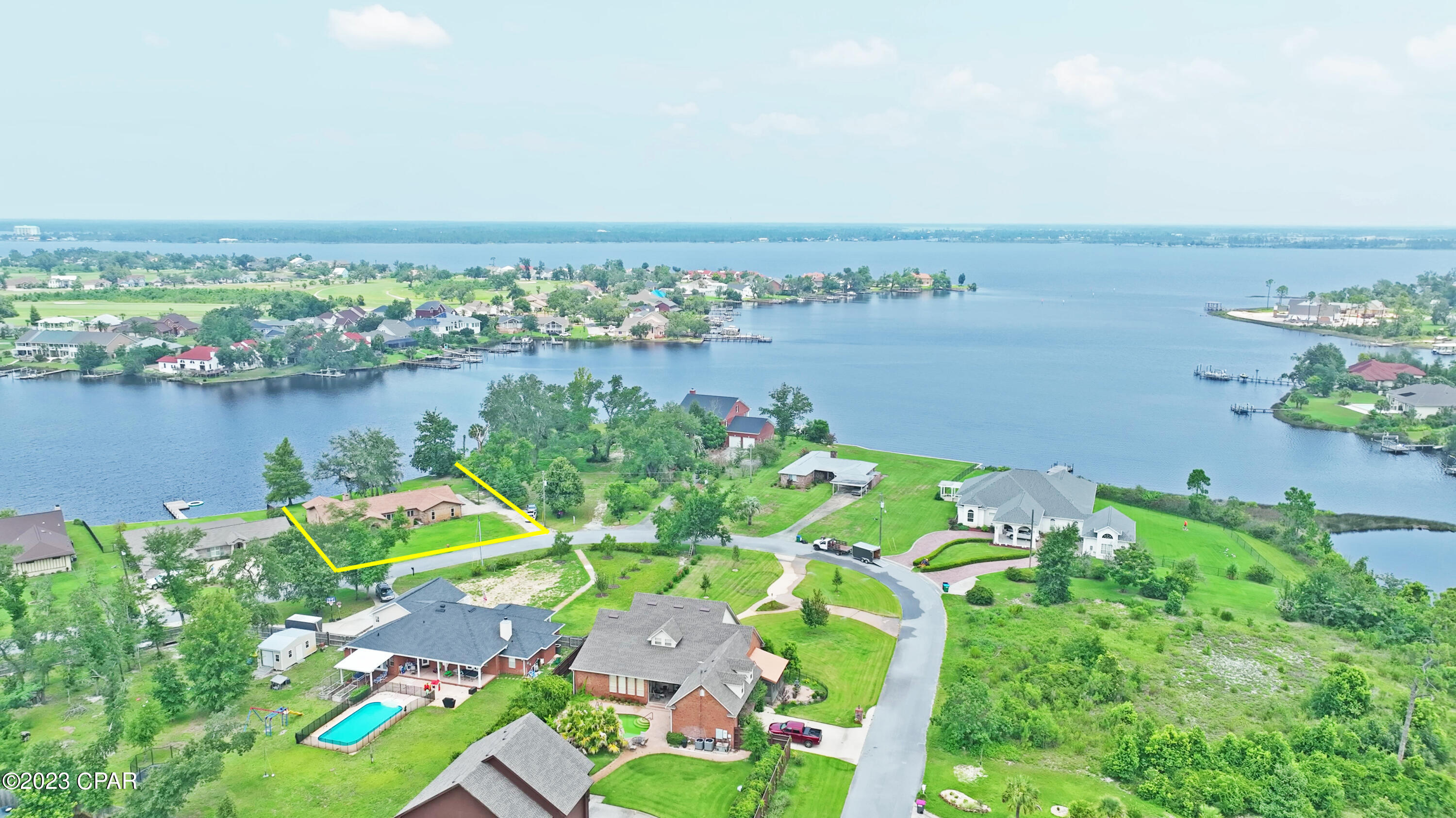 718 W Pierson Drive