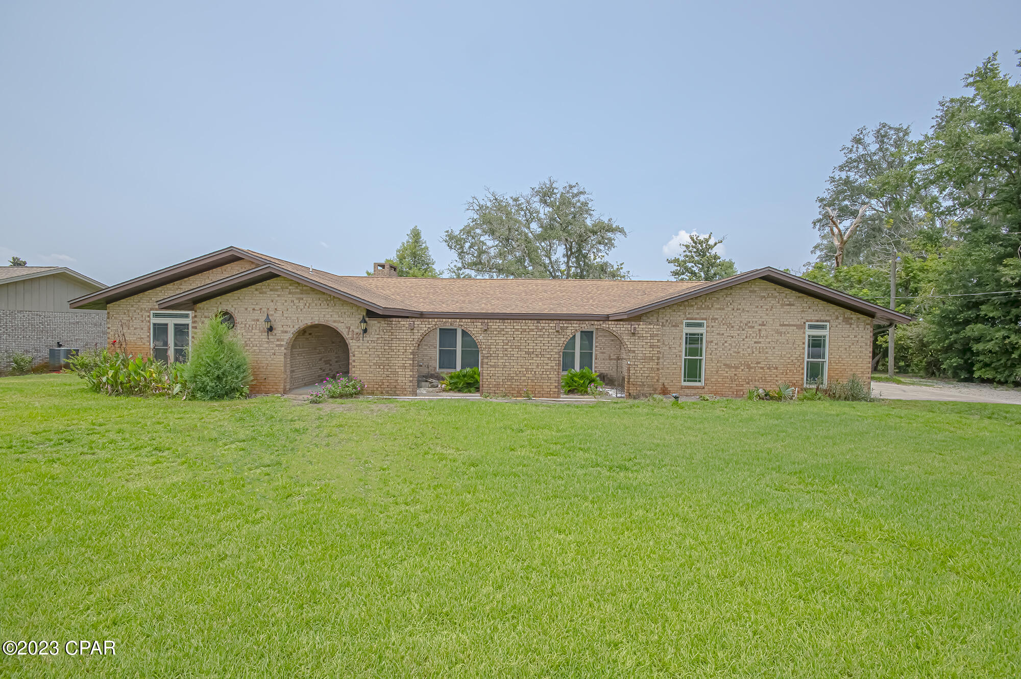718 W Pierson Drive