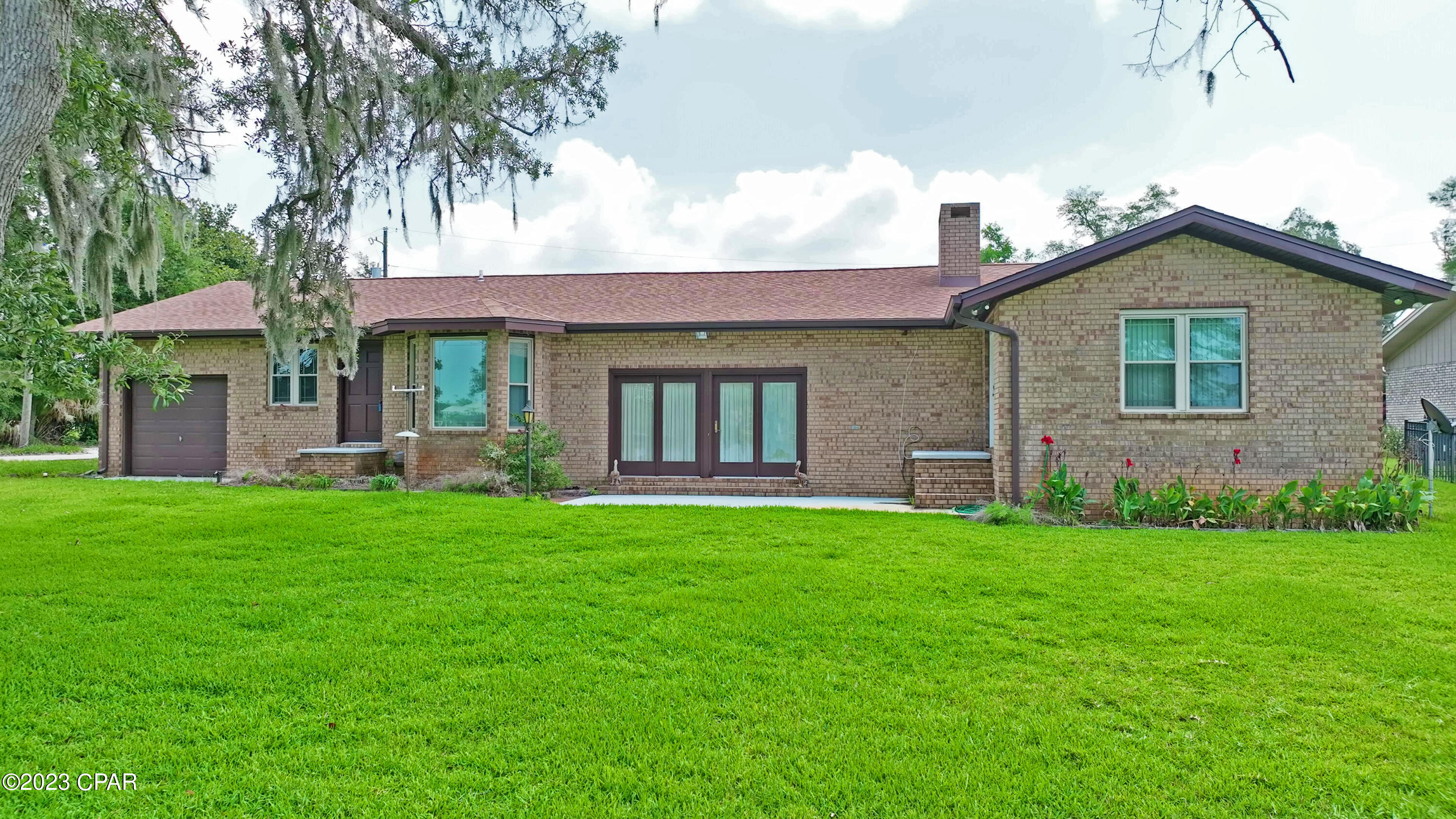 718 W Pierson Drive