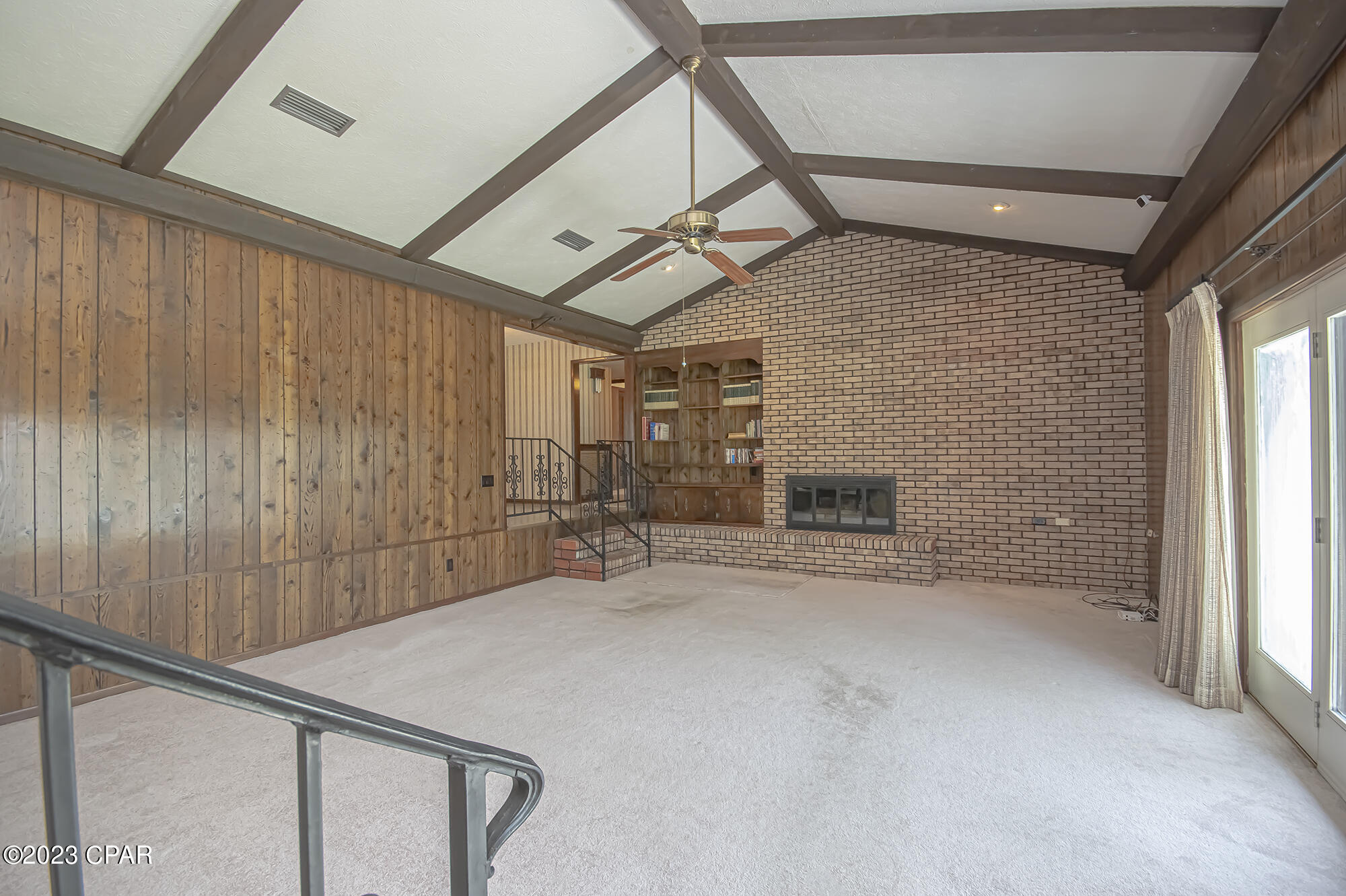 718 W Pierson Drive