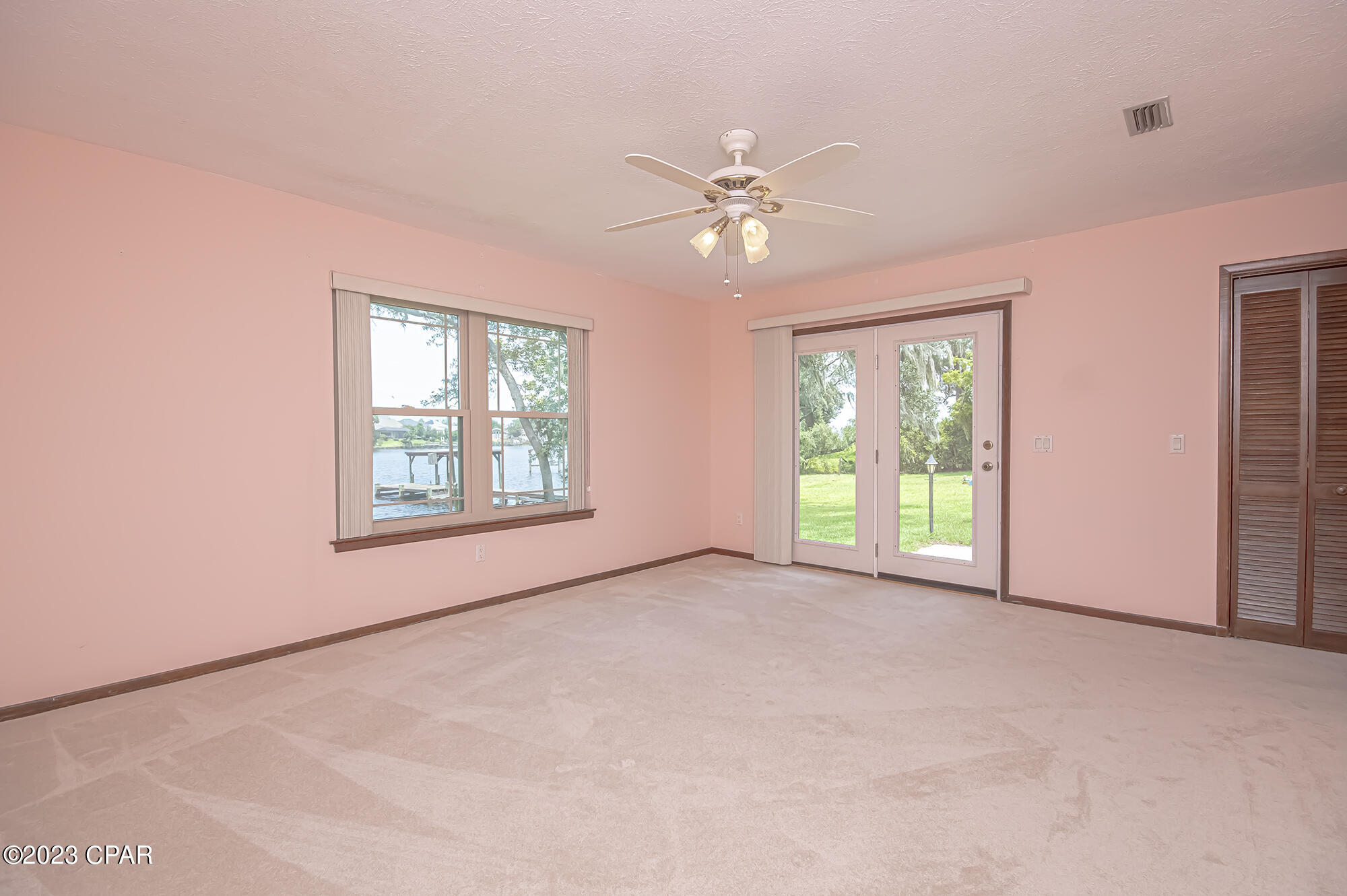 718 W Pierson Drive