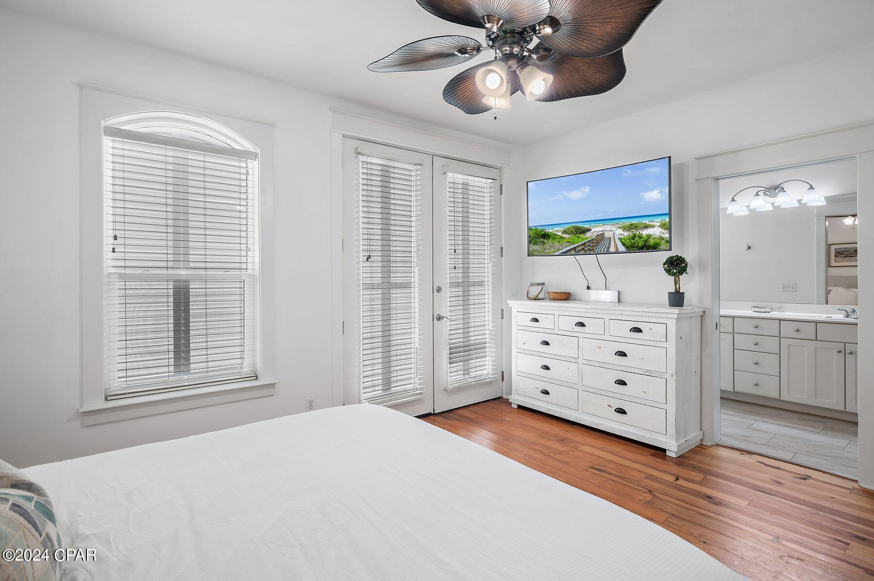 51 E Beach Boulevard