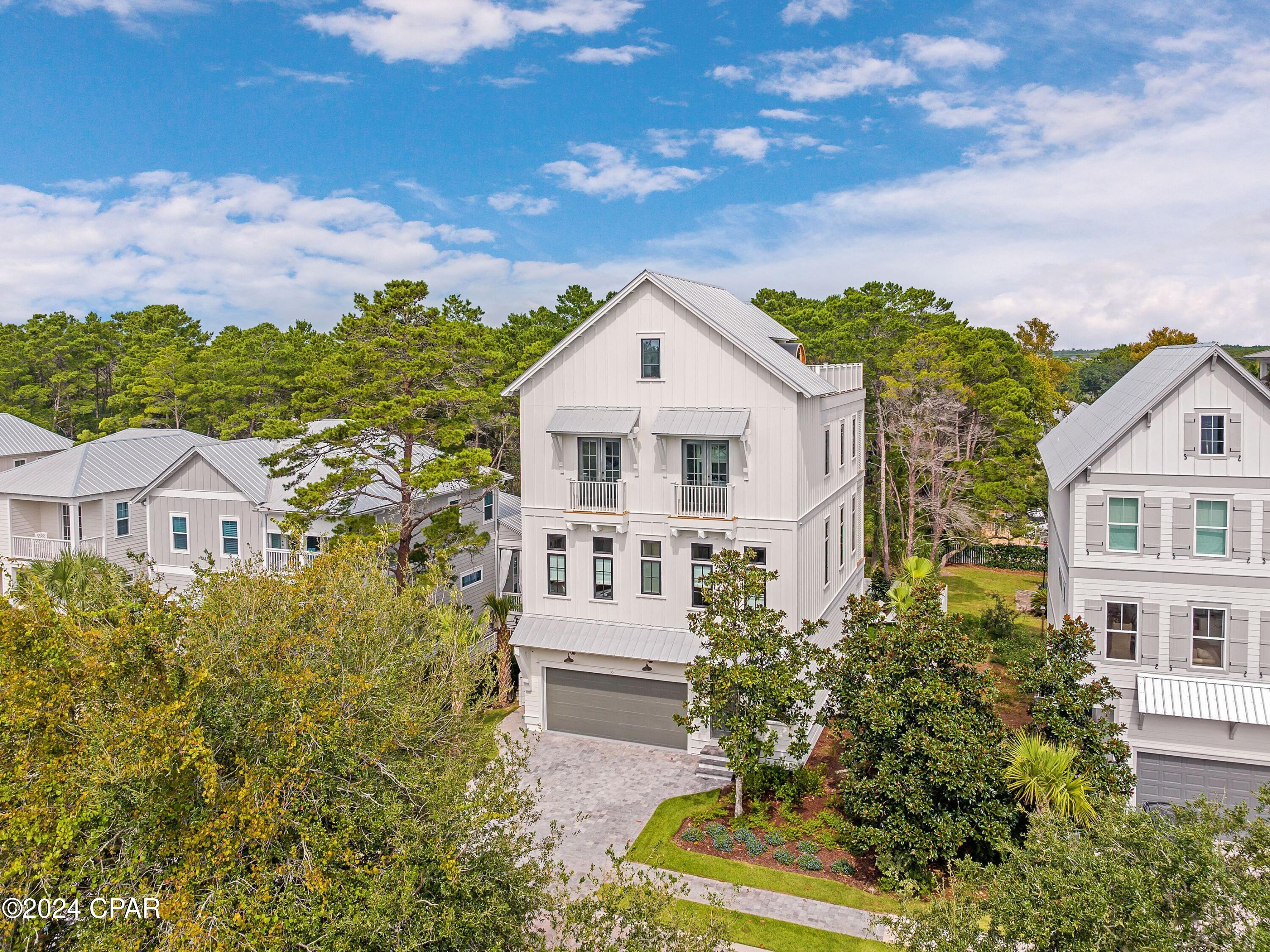 6 W Grande Pointe
