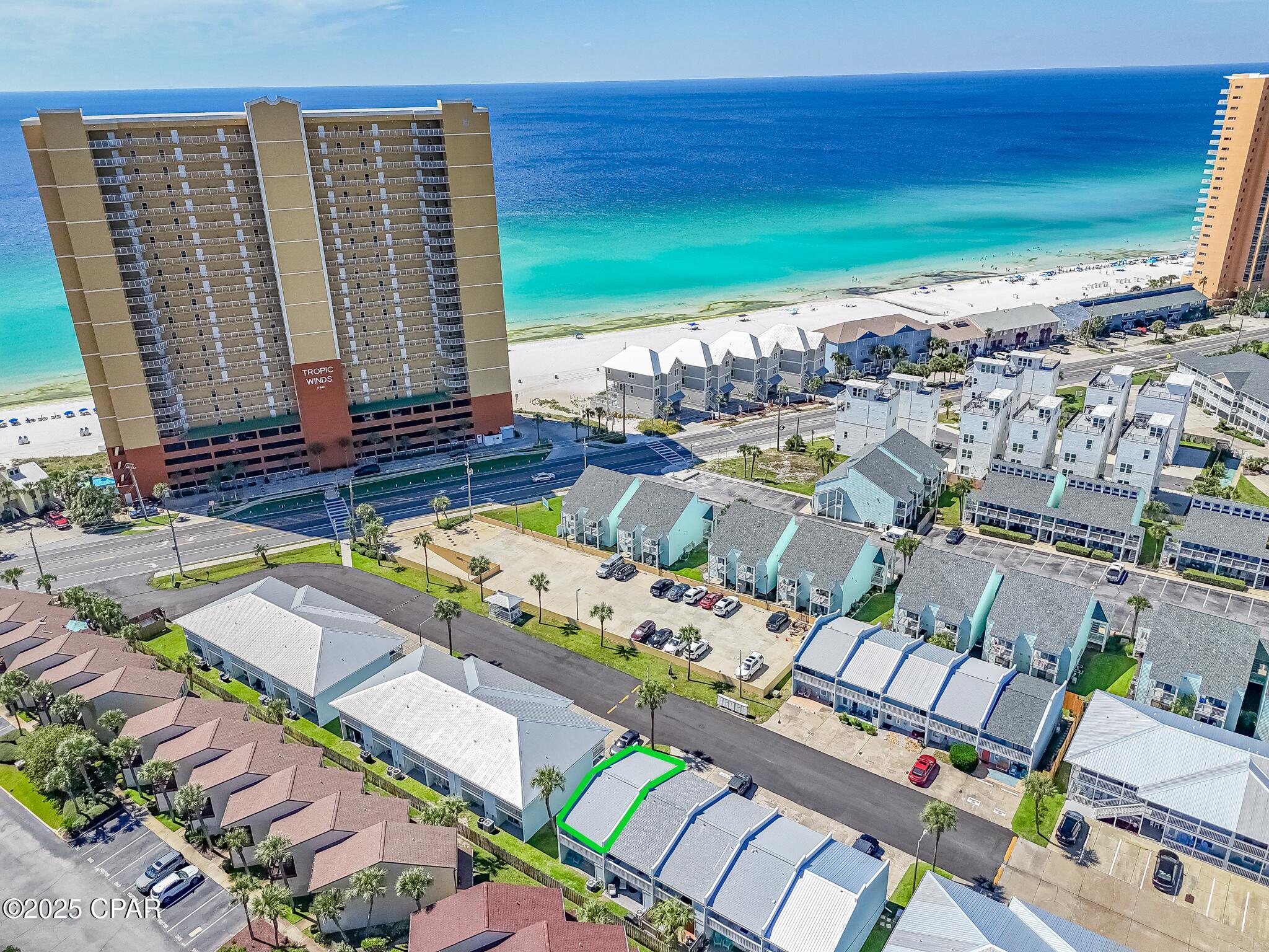 17642 Front Beach, C1