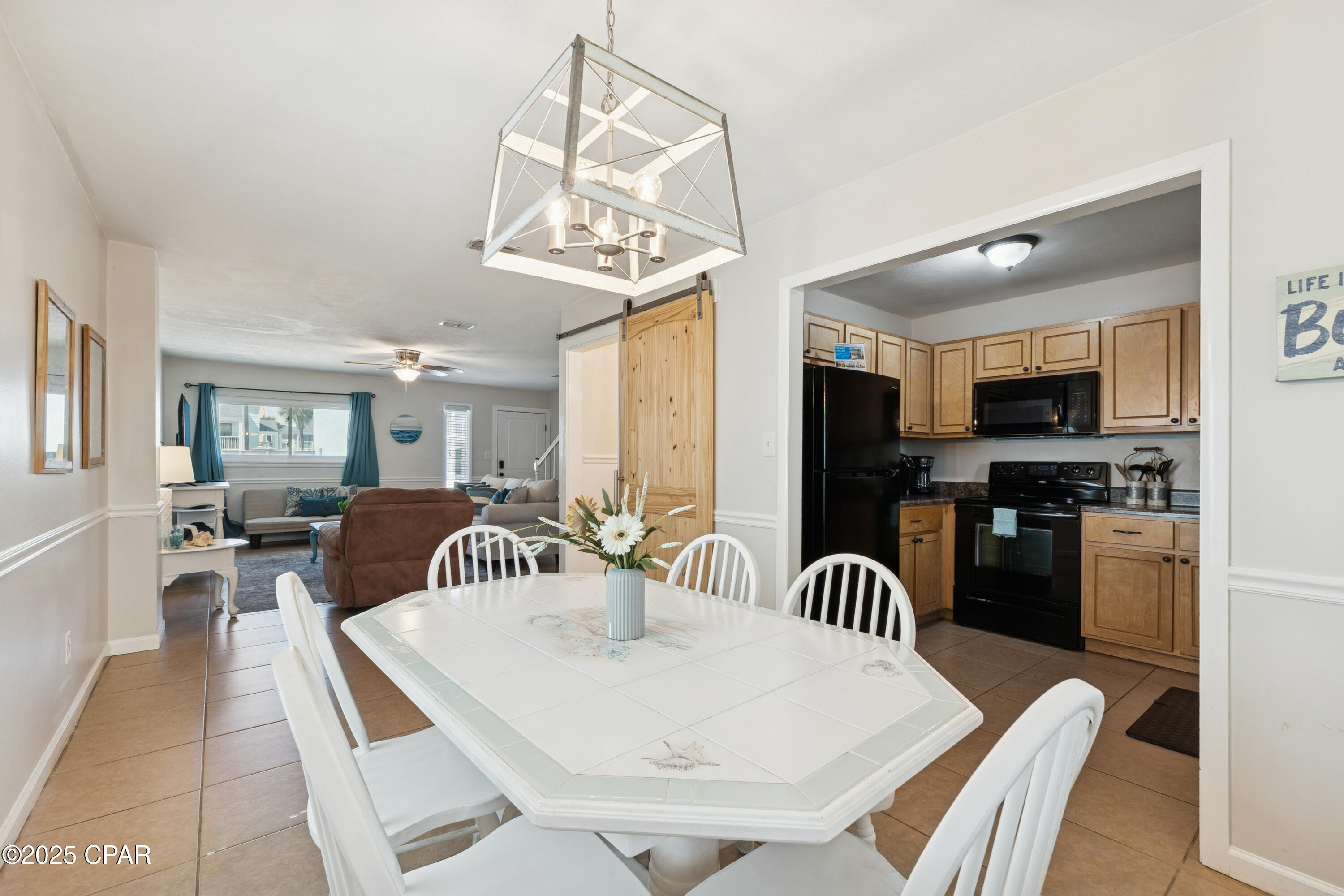 17642 Front Beach, C1