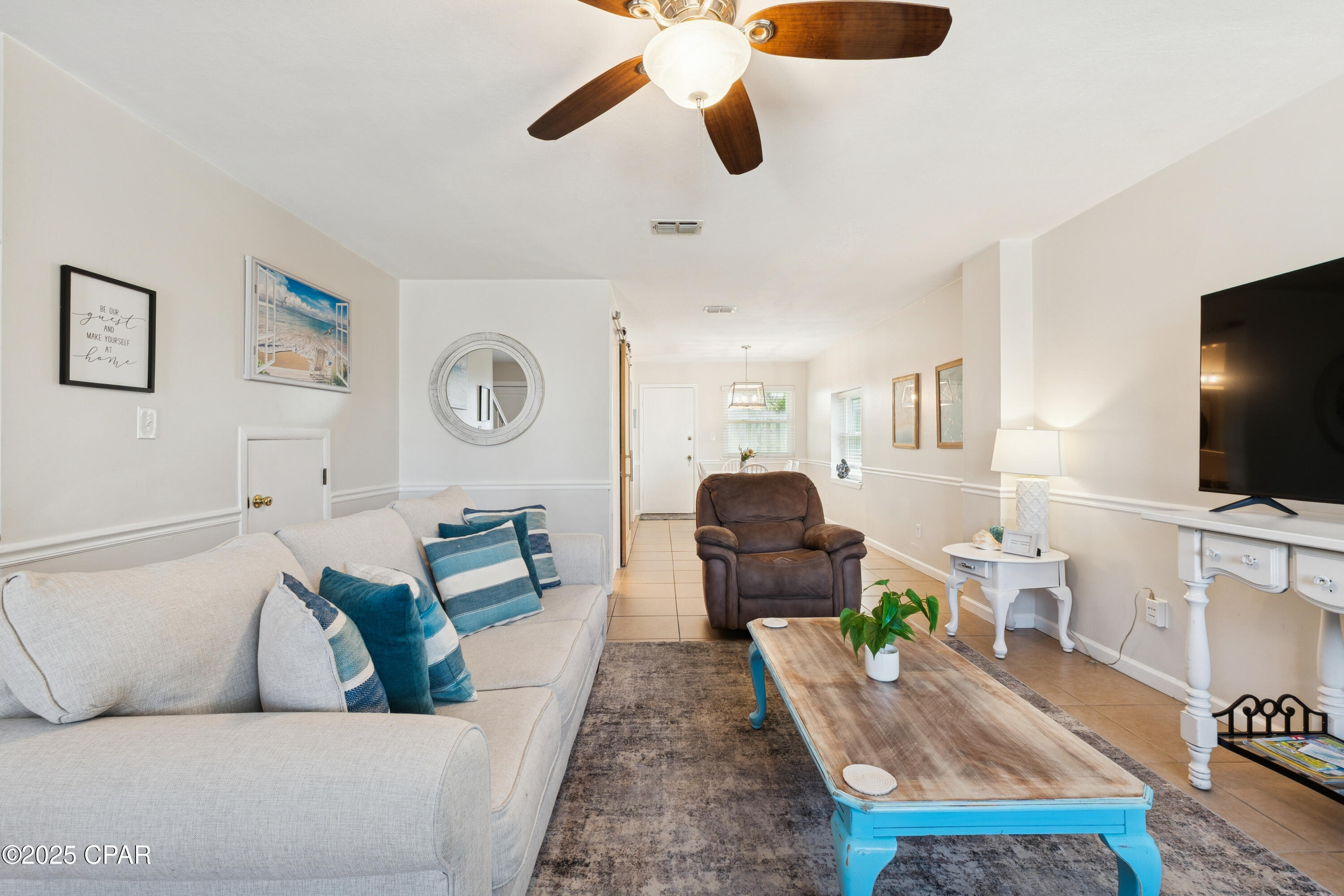 17642 Front Beach, C1