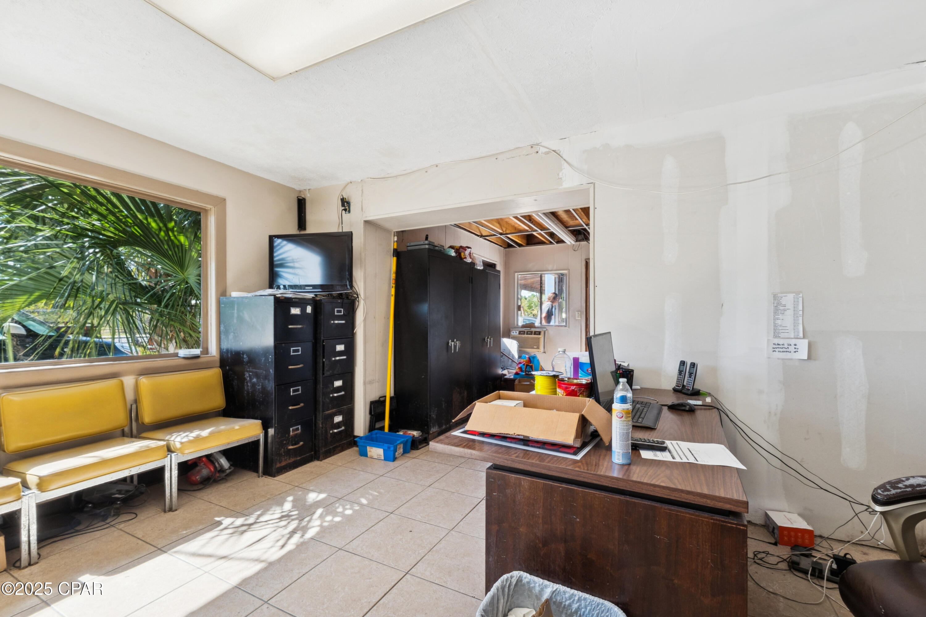 1220 W 19th Street