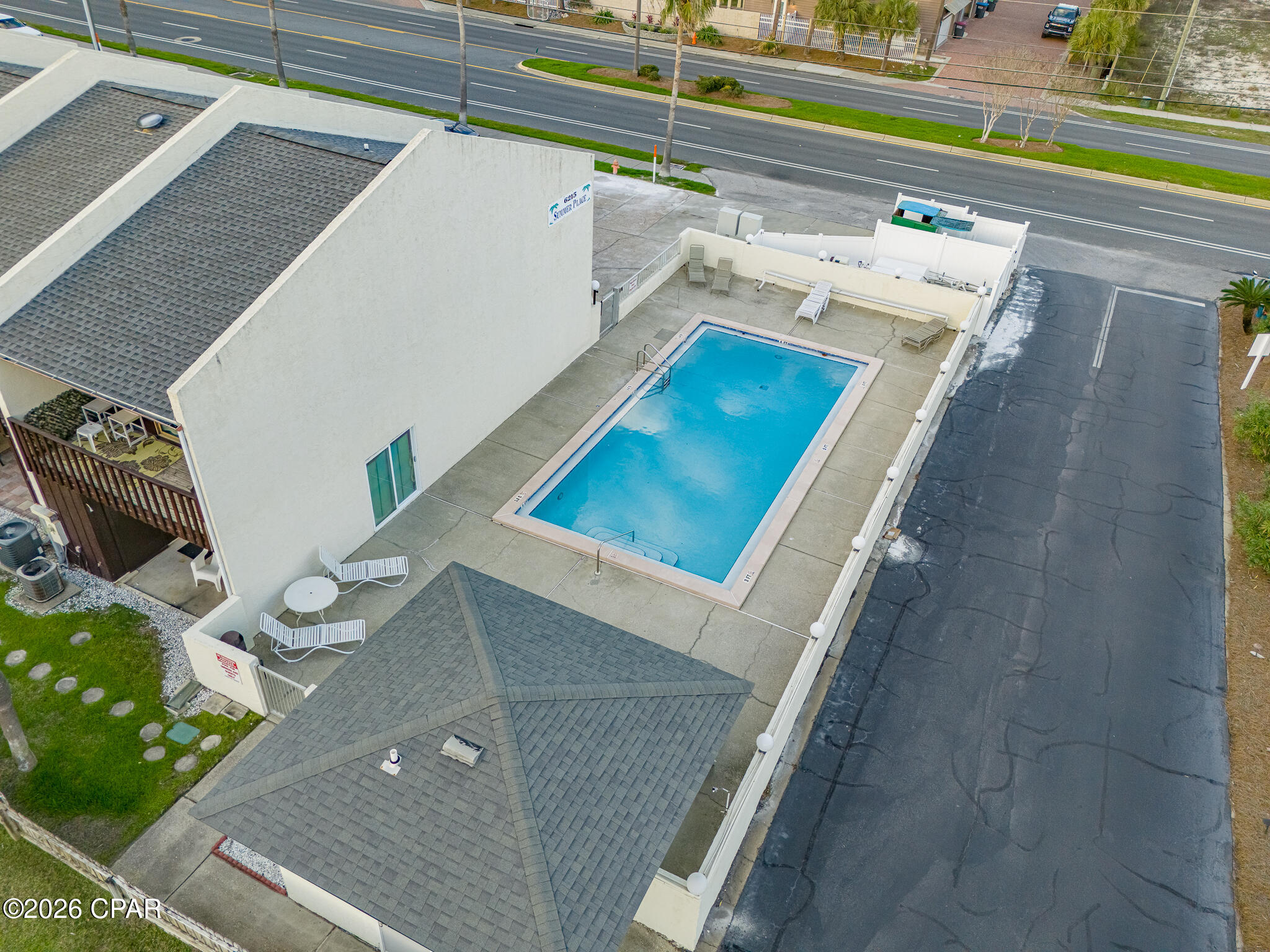 6215 Thomas Drive 123