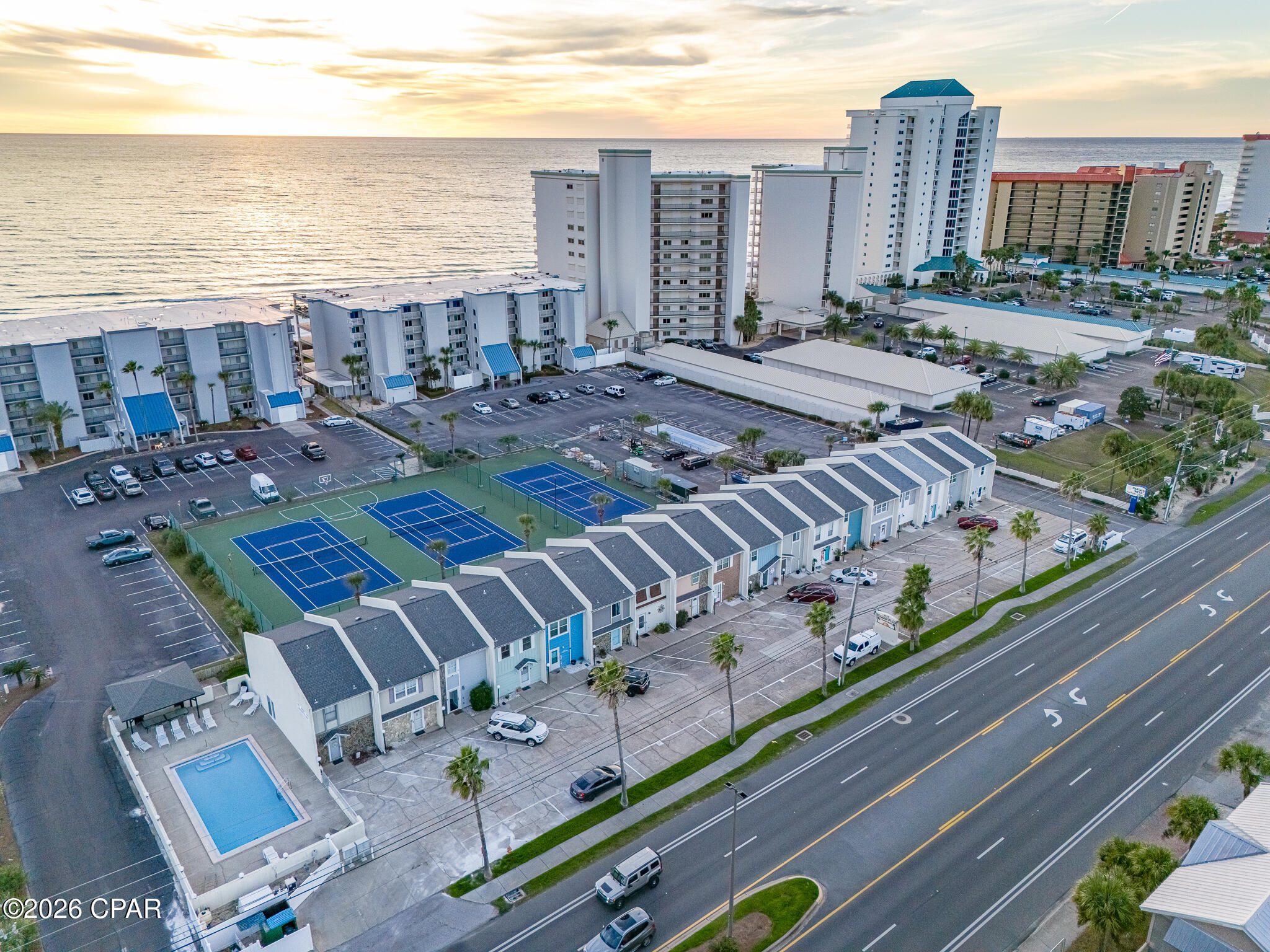 6215 Thomas Drive 123