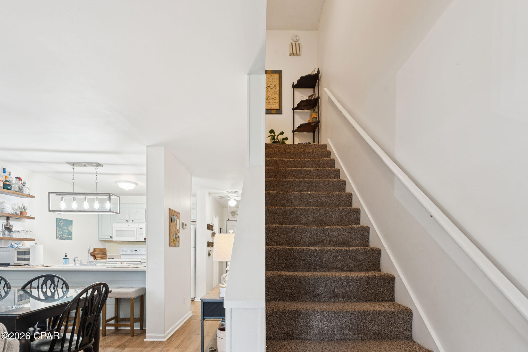 6215 Thomas Drive 123