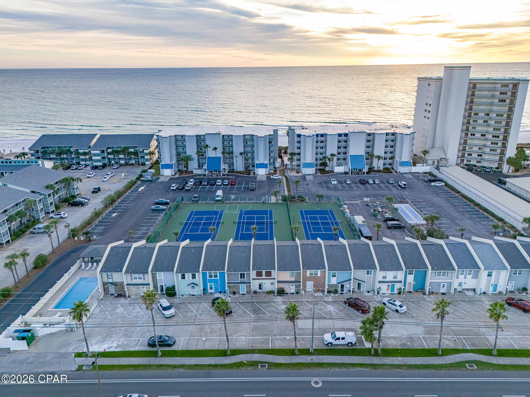 6215 Thomas Drive 123