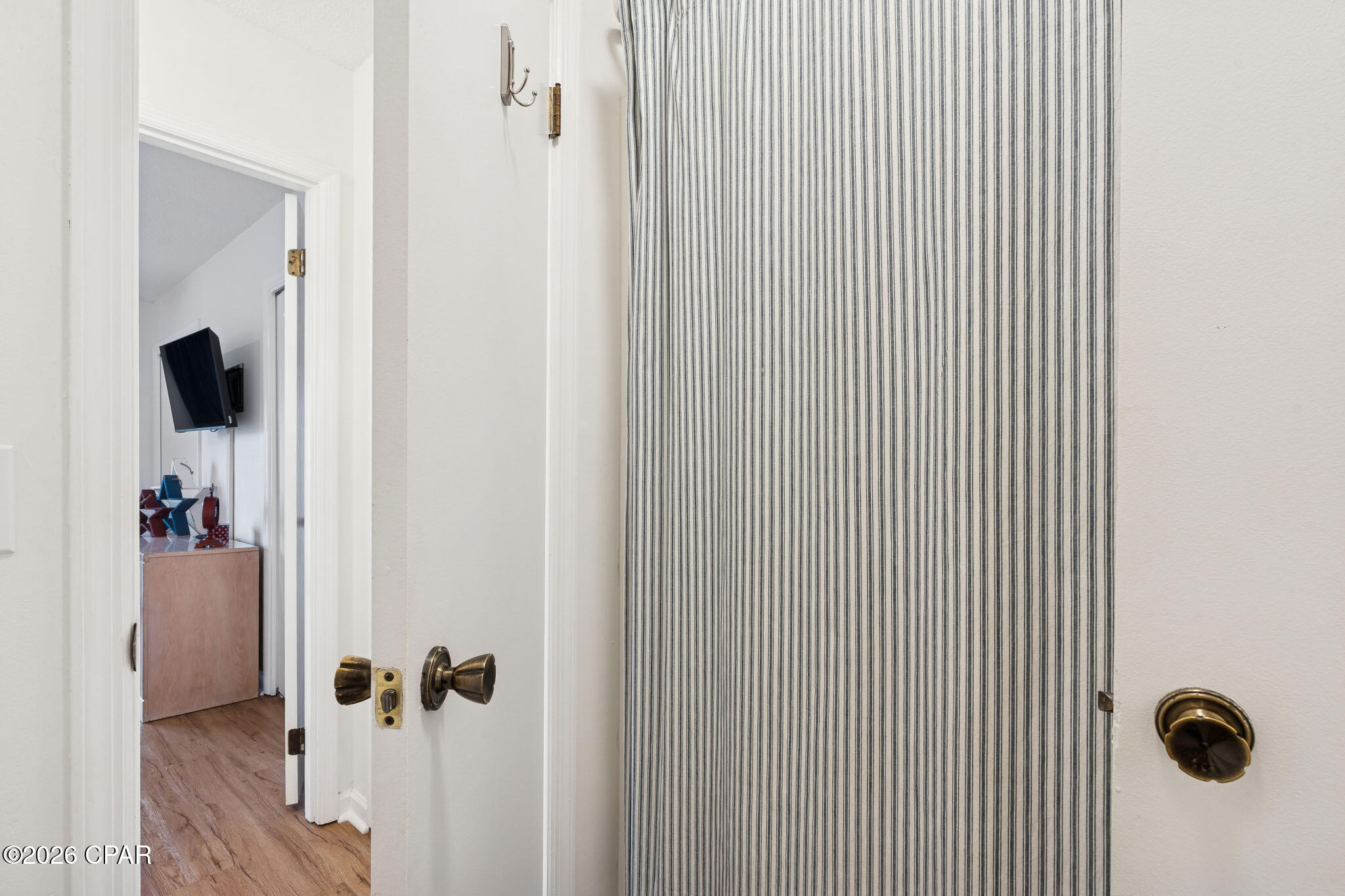 6215 Thomas Drive 123