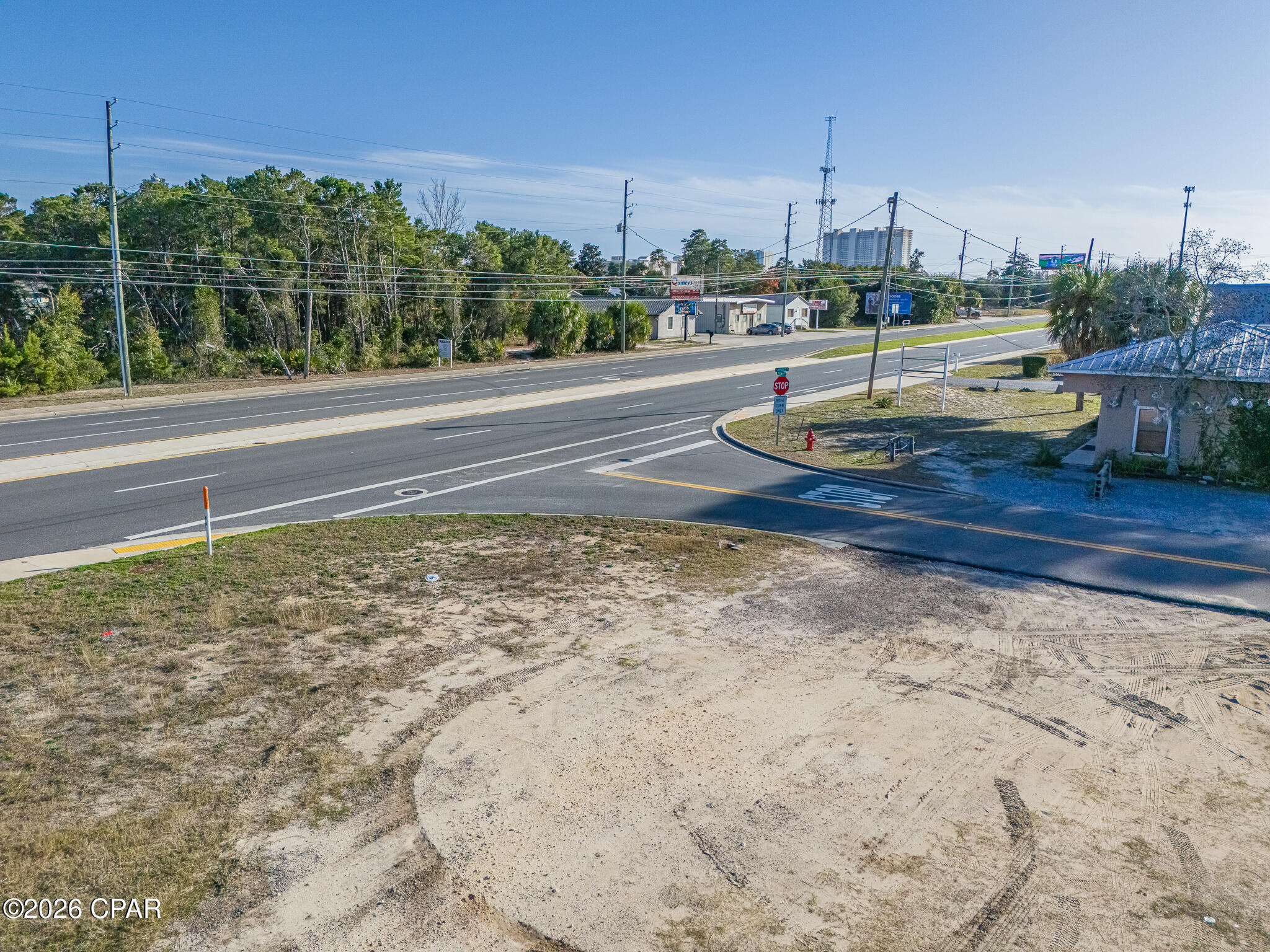 401 & 403 N Arnold Road