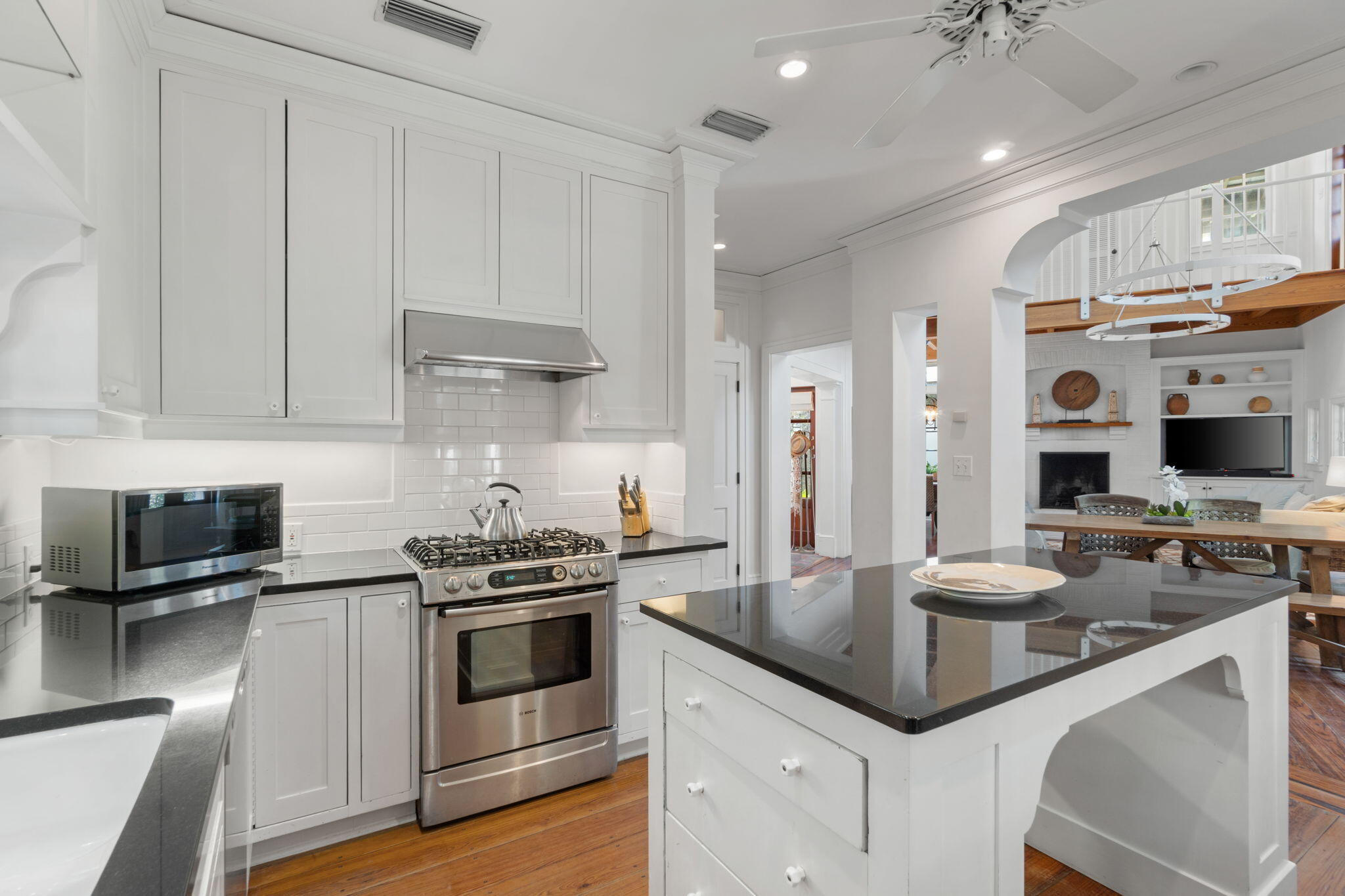 16 S Green Turtle Lane